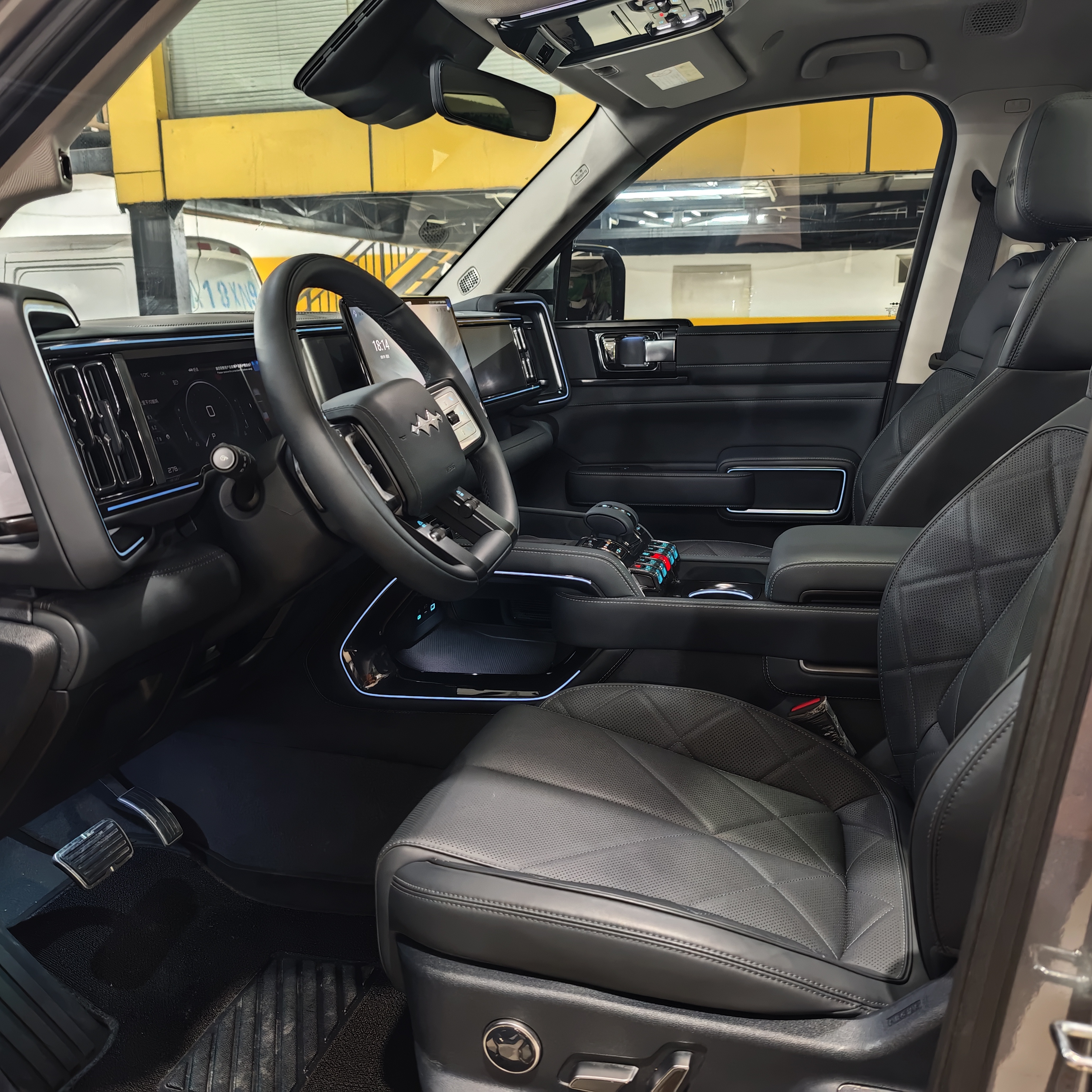 FangChengBao Leopard 5 2025 immagine di auto #8