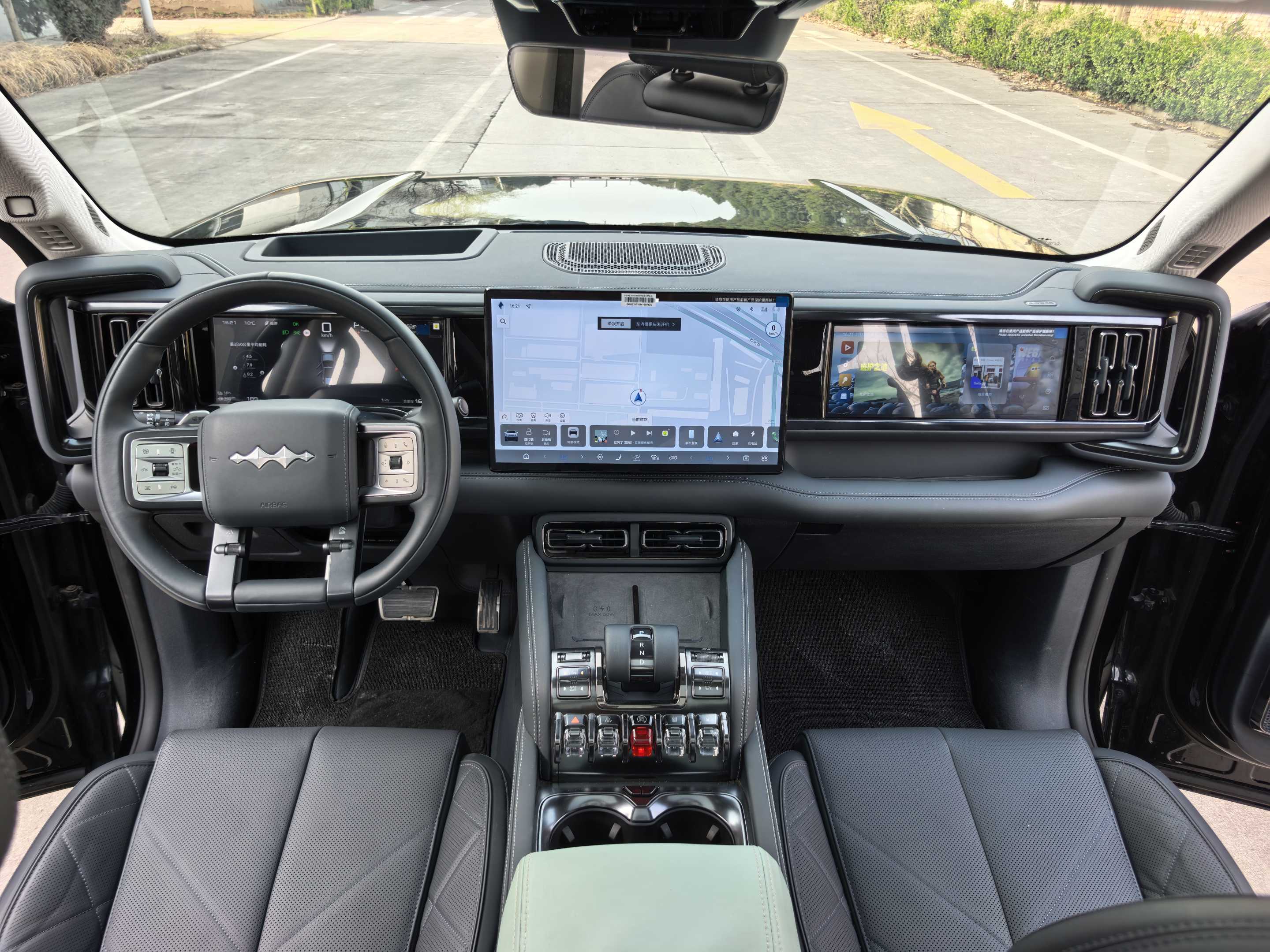 FangChengBao Leopard 5 2025 car image #8