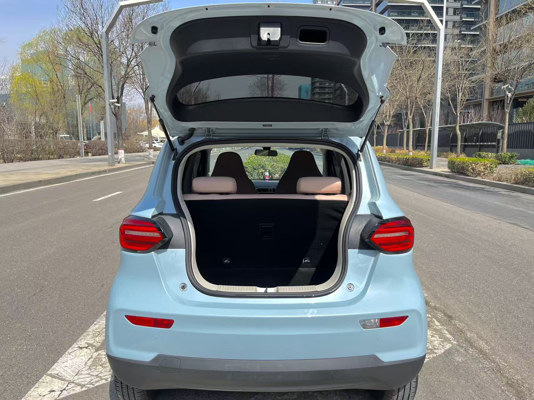 零跑汽车 零跑T03 2024 汽车图片 #8