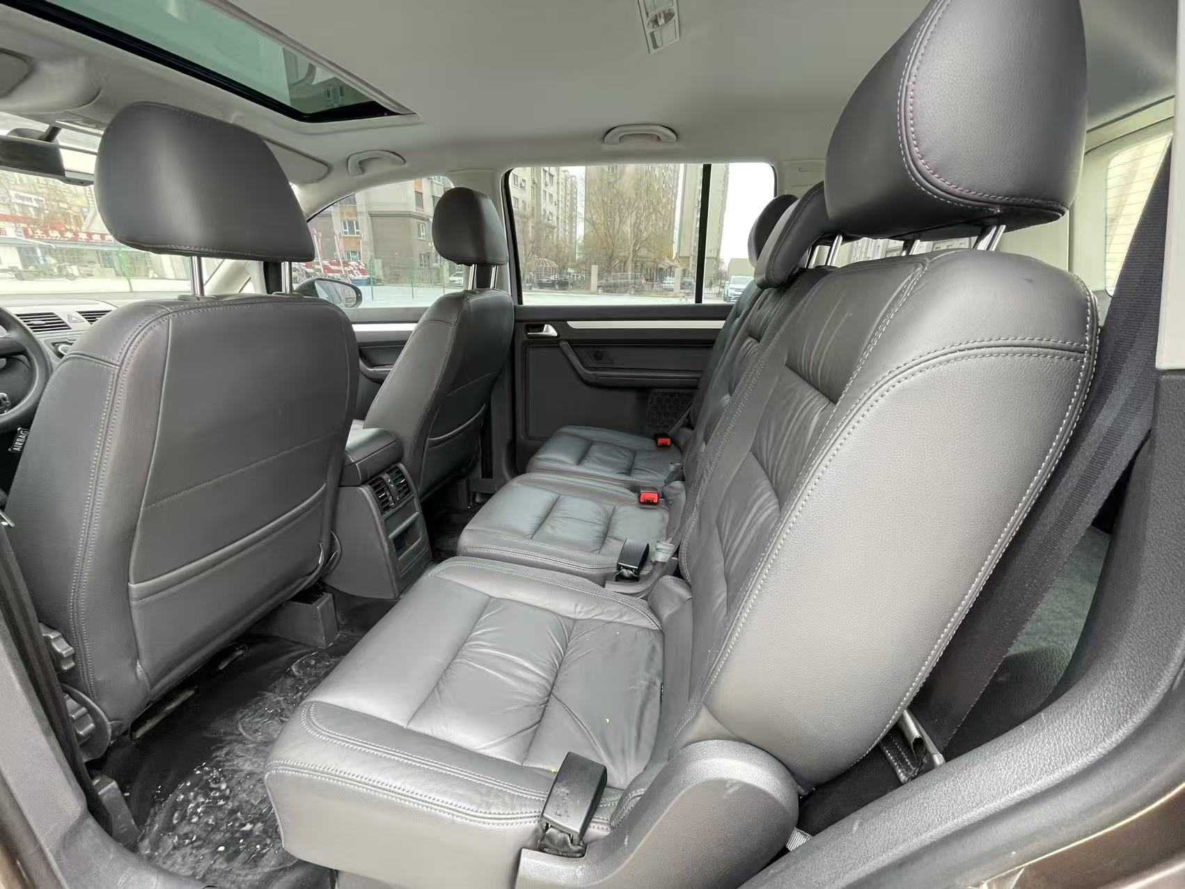 Volkswagen Touran 2016 #8 Volkswagen Touran 2016 car image #8