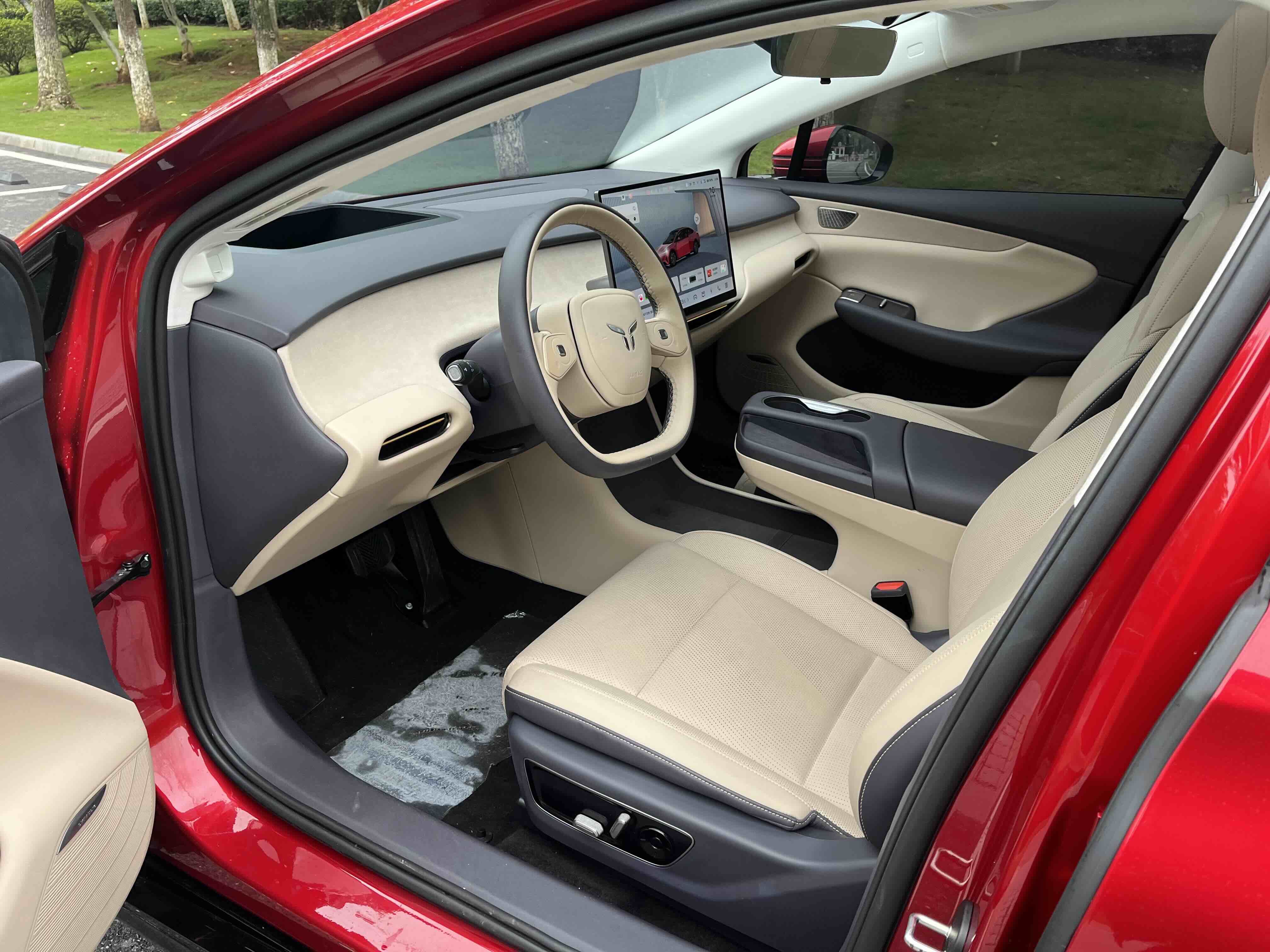 HongQi TianGong 05 2025 car image #8