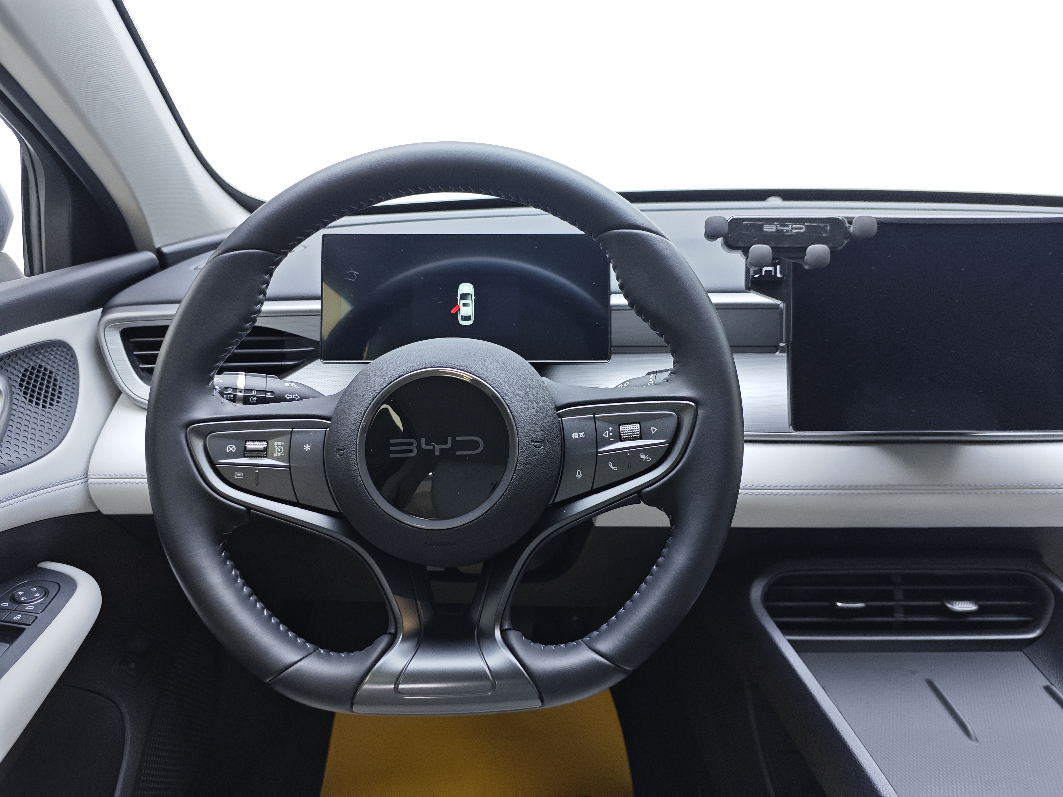 BYD Seal 05 DM-i 2025 car image #8