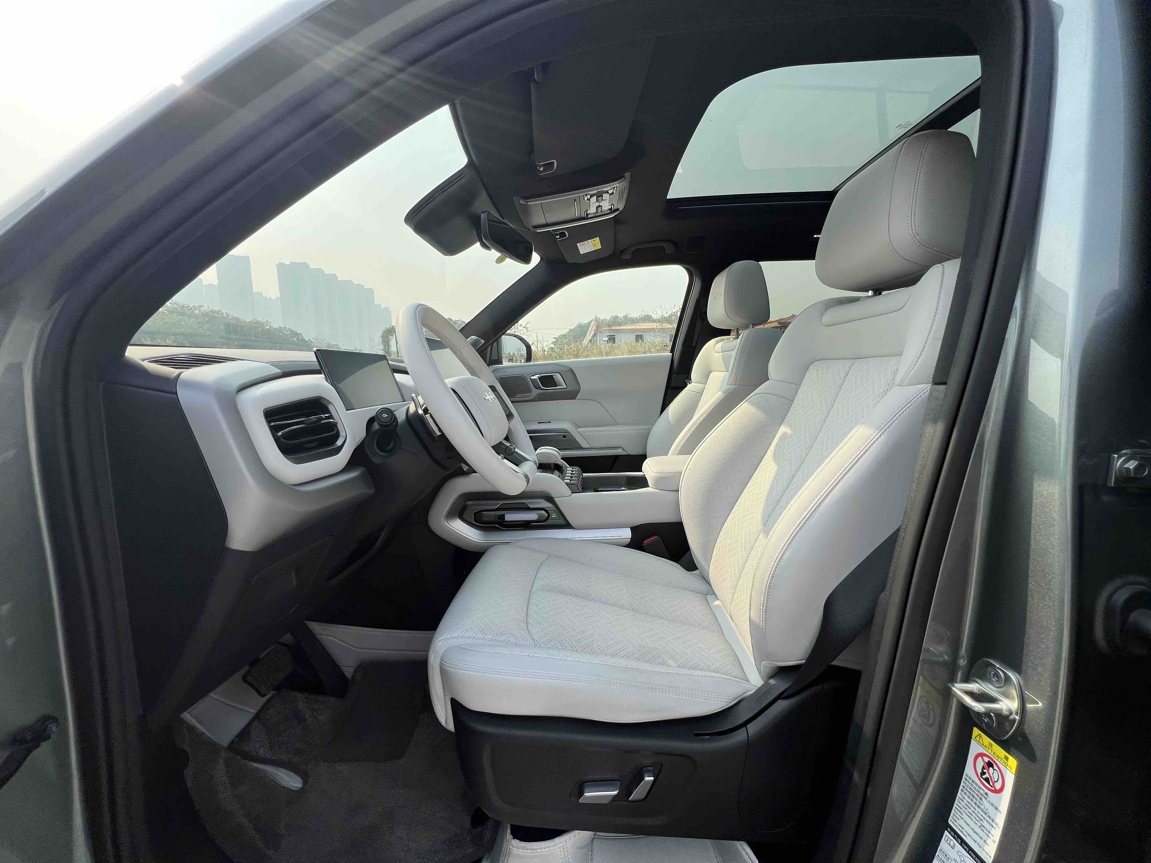 FangChengBao Tiger 3 2025 #8 FangChengBao Tiger 3 2025 car image #8