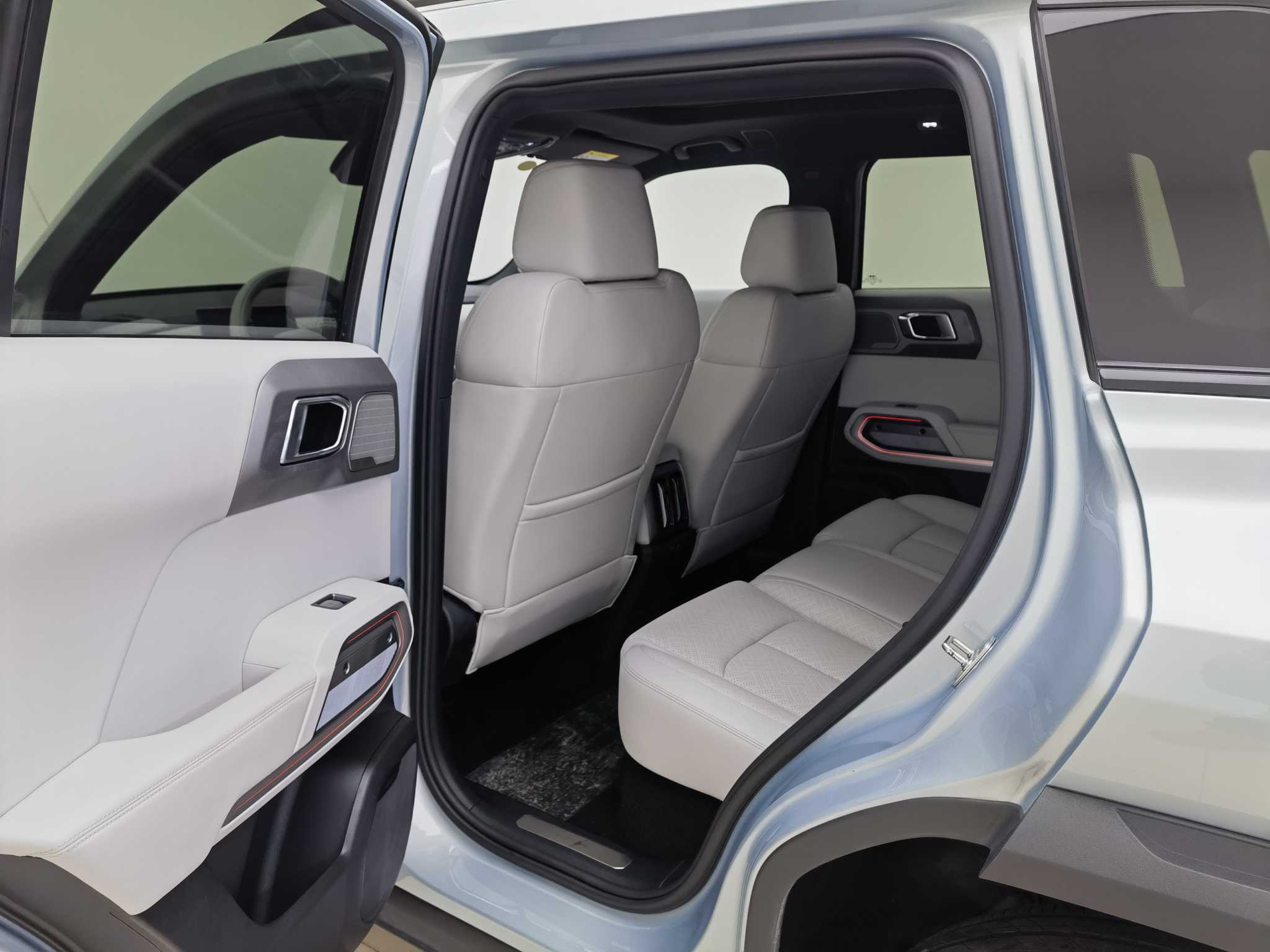 FangChengBao Tiger 3 2025 car image #8