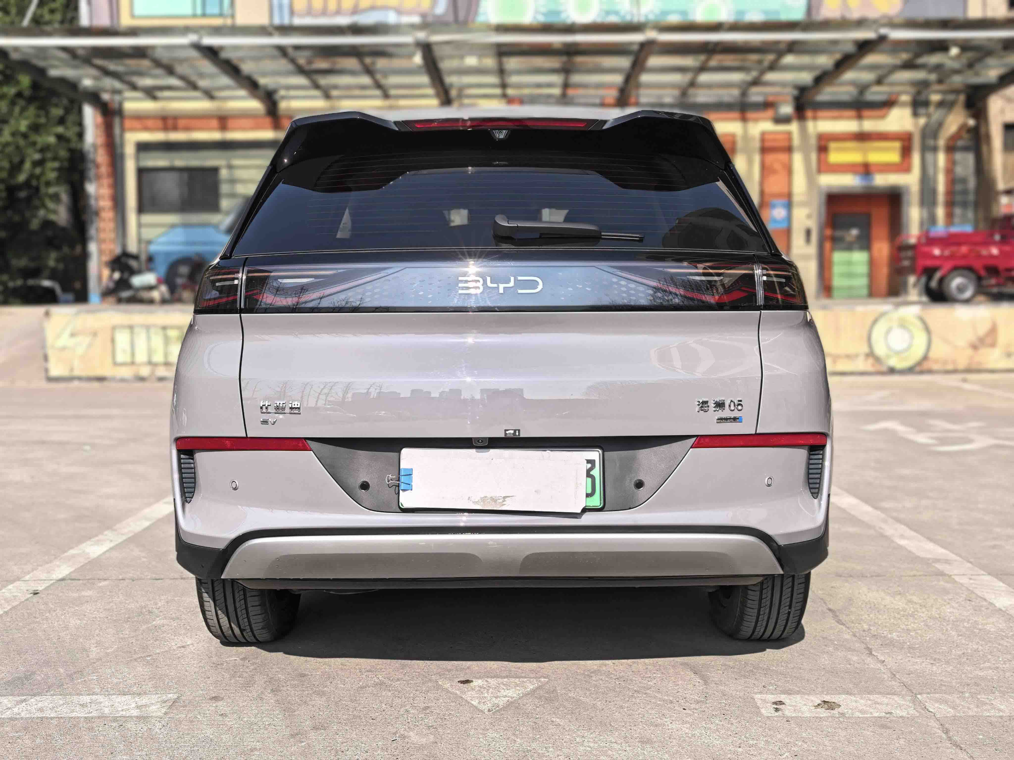 BYD Sea Lion 05 EV 2025 car image #8