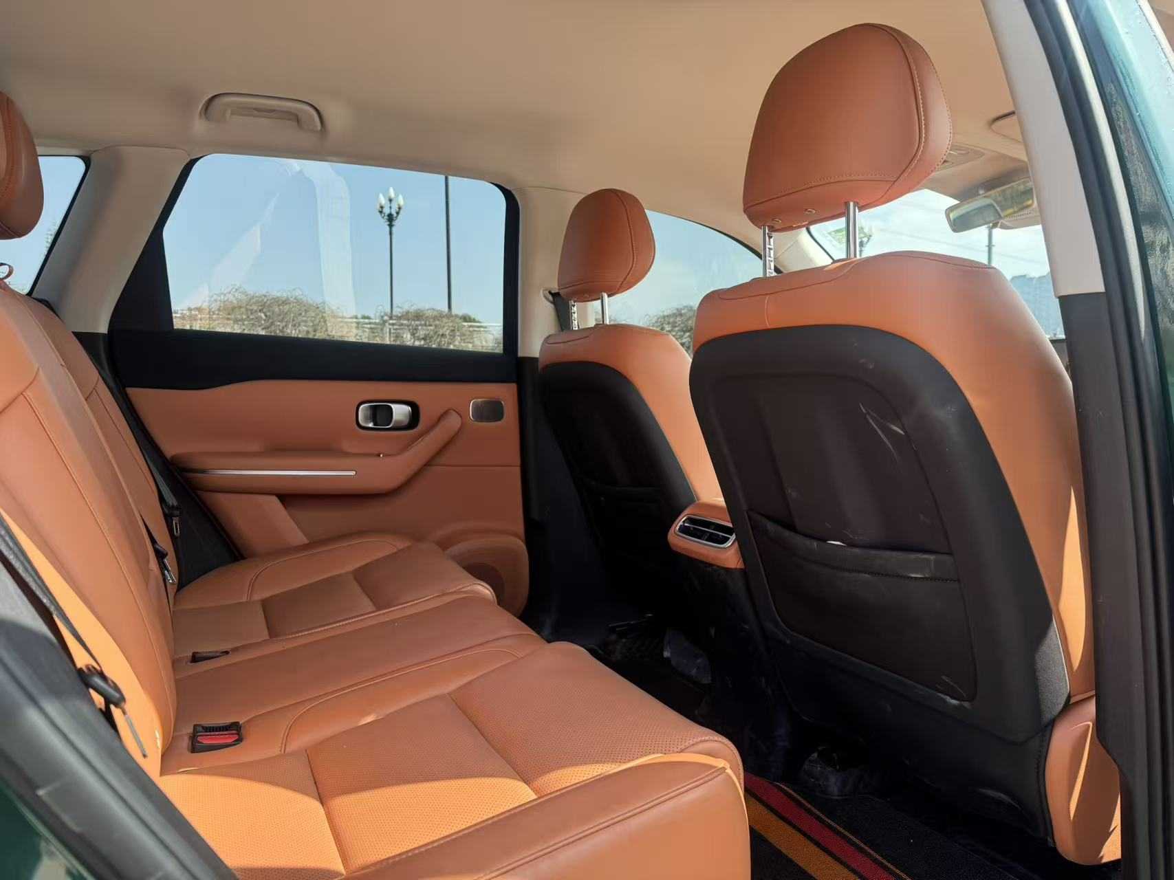 零跑汽车 零跑C10 2025 汽车图片 #8