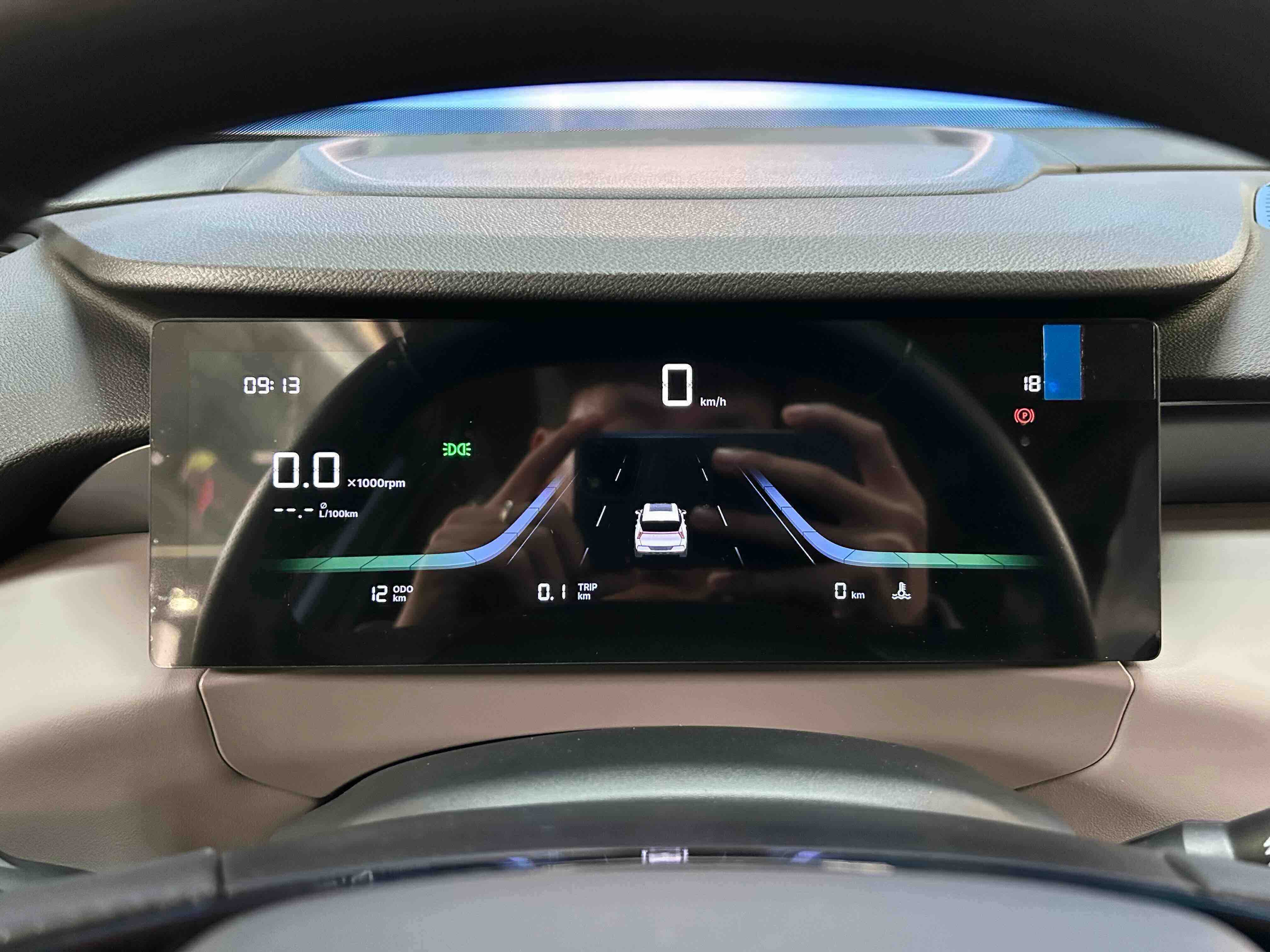 GEELY Boyue L 2026 car image #8