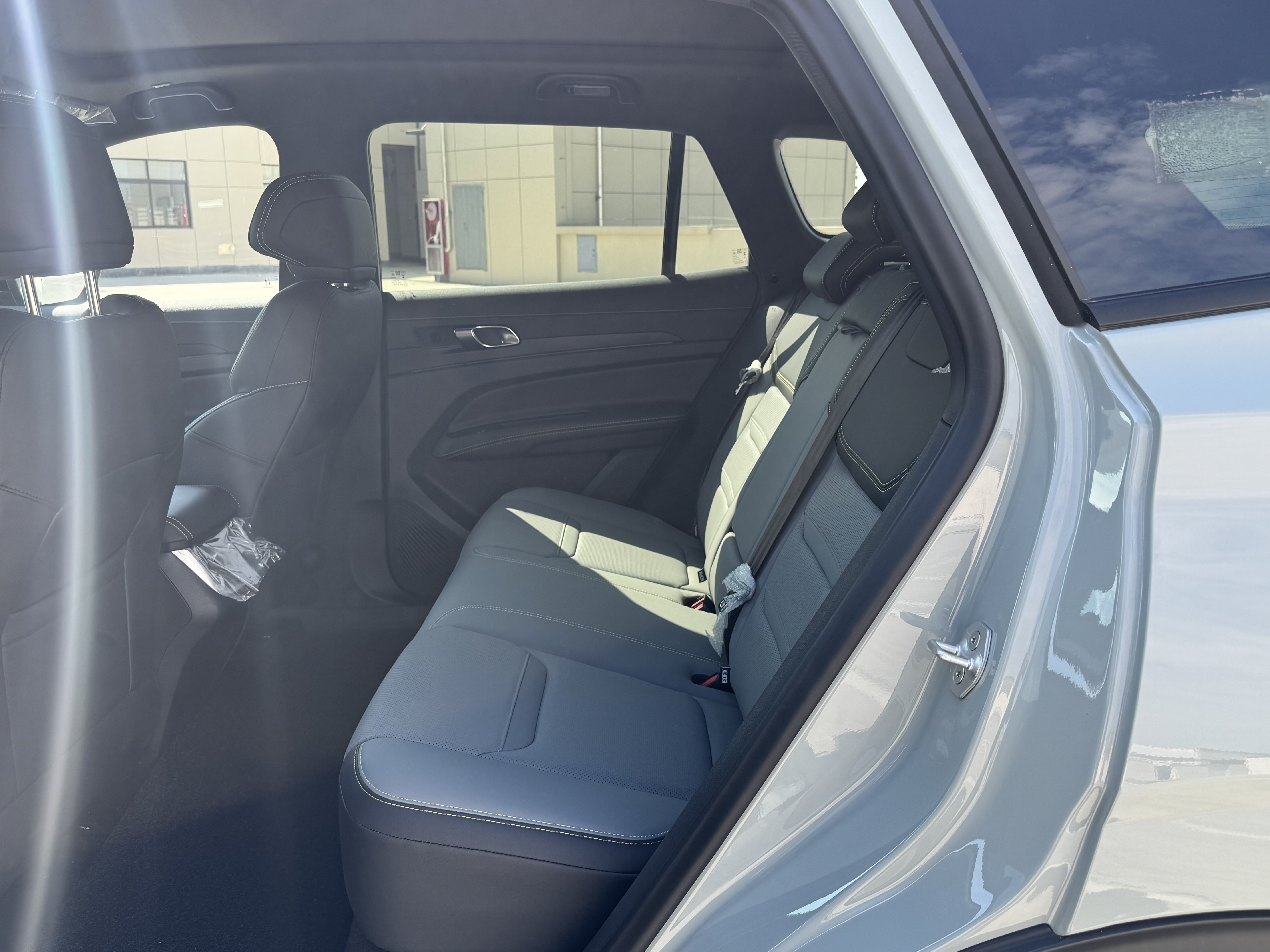 Ford Equator Sport 2025 car image #8