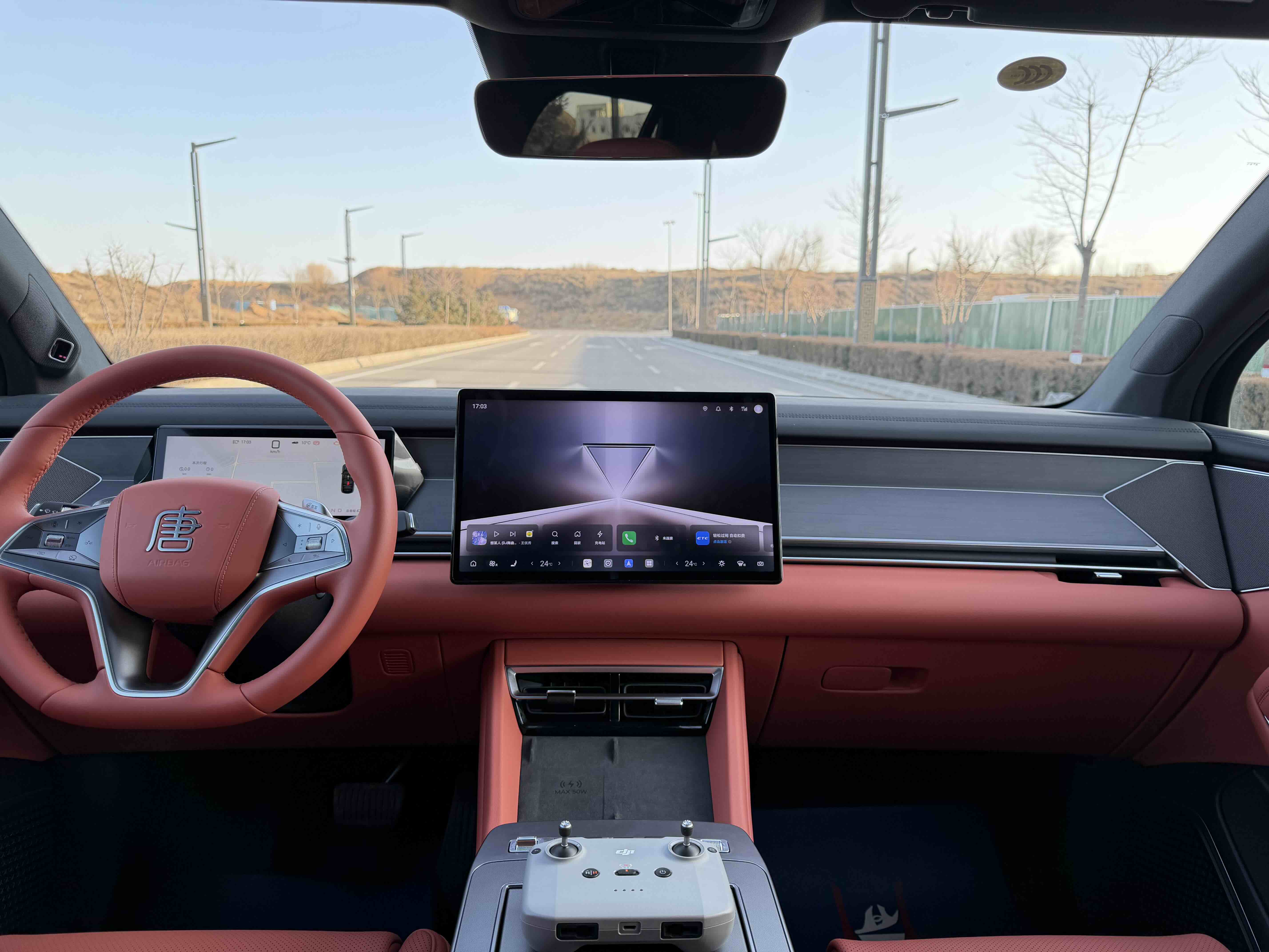 BYD Tang L 2025 immagine di auto #8