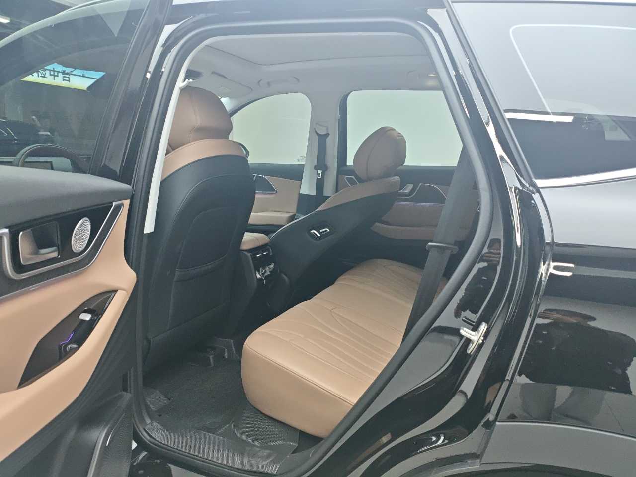 Chery Tiggo8L 2025 imagem de carro #8