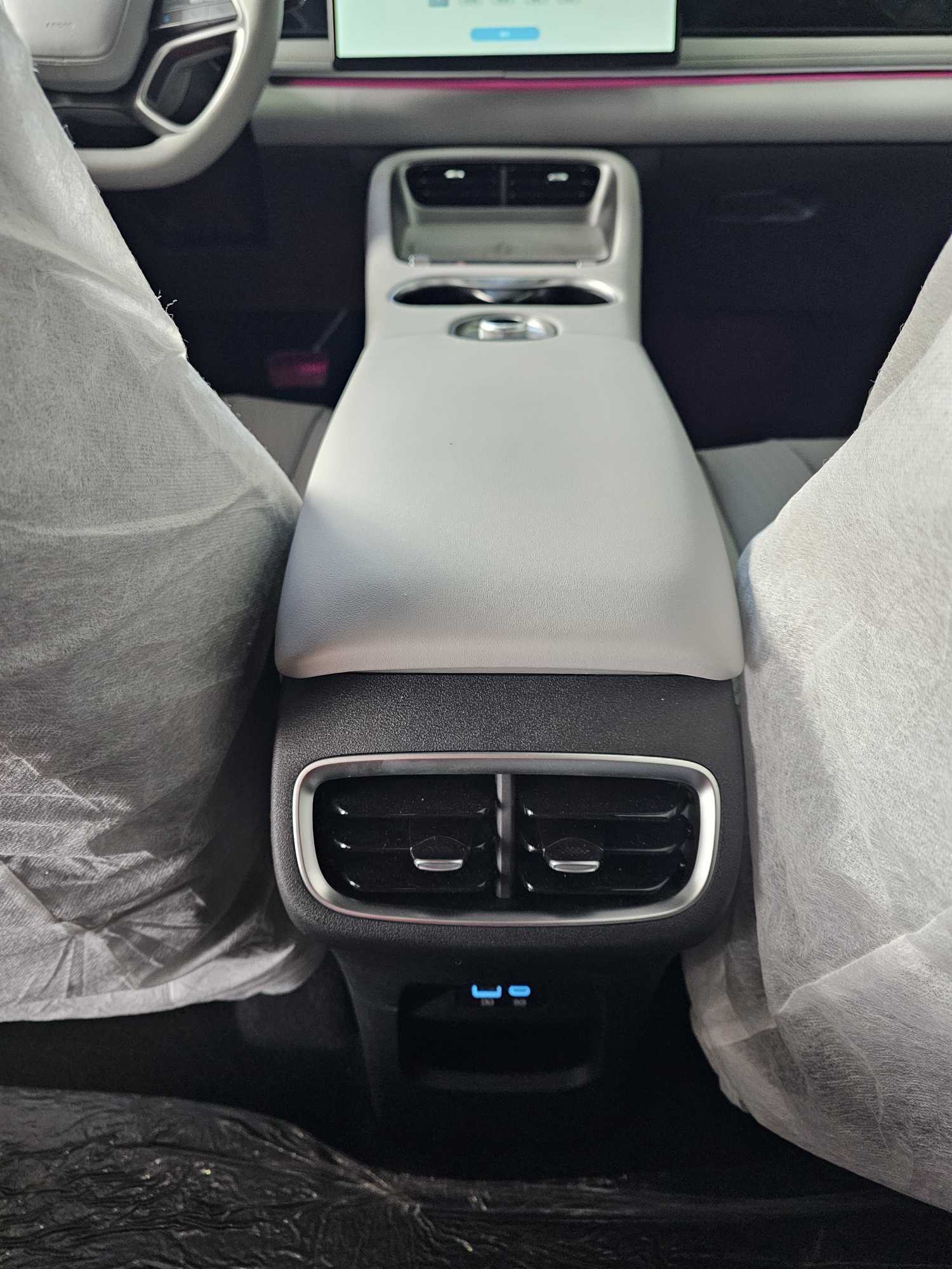 BYD Sea Lion 06 New Energy 2026 car image #8