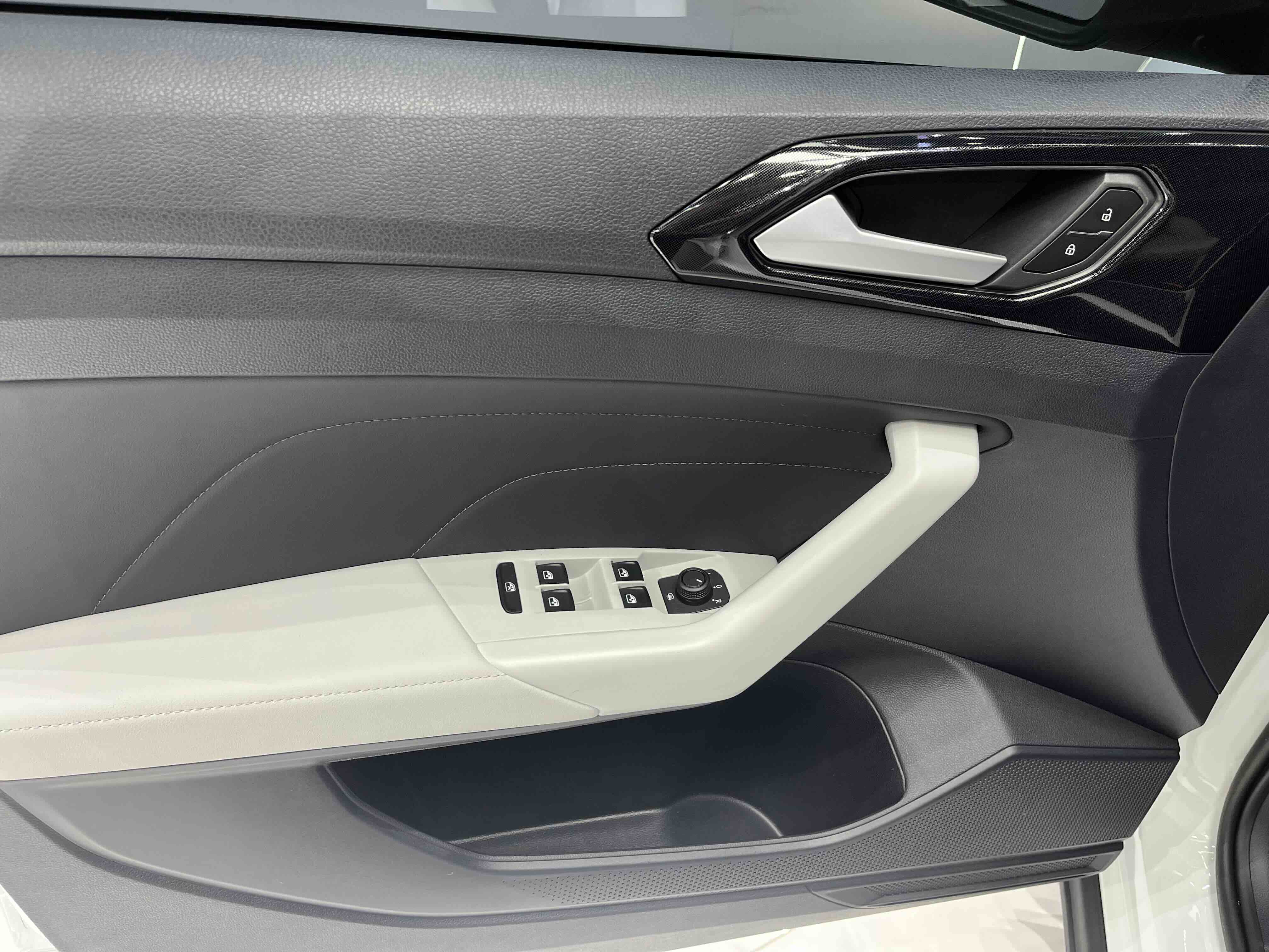 Volkswagen Tharu 2026 #8 Volkswagen Tharu 2026 car image #8
