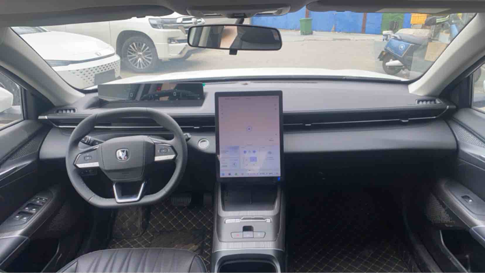 Changan EadoPHEV 2025 car image #8
