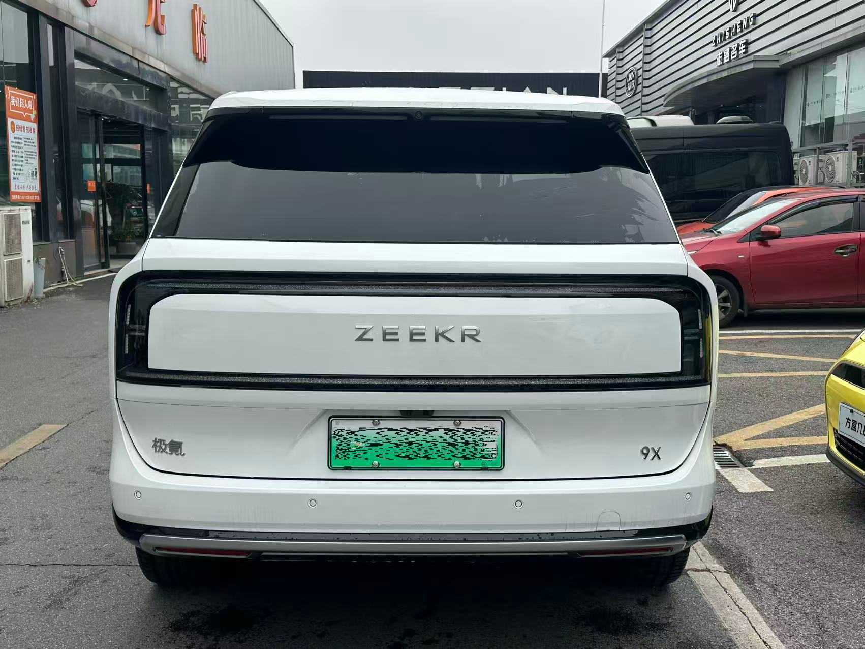 Zeekr 9X 2025 #8 Zeekr 9X 2025 car image #8