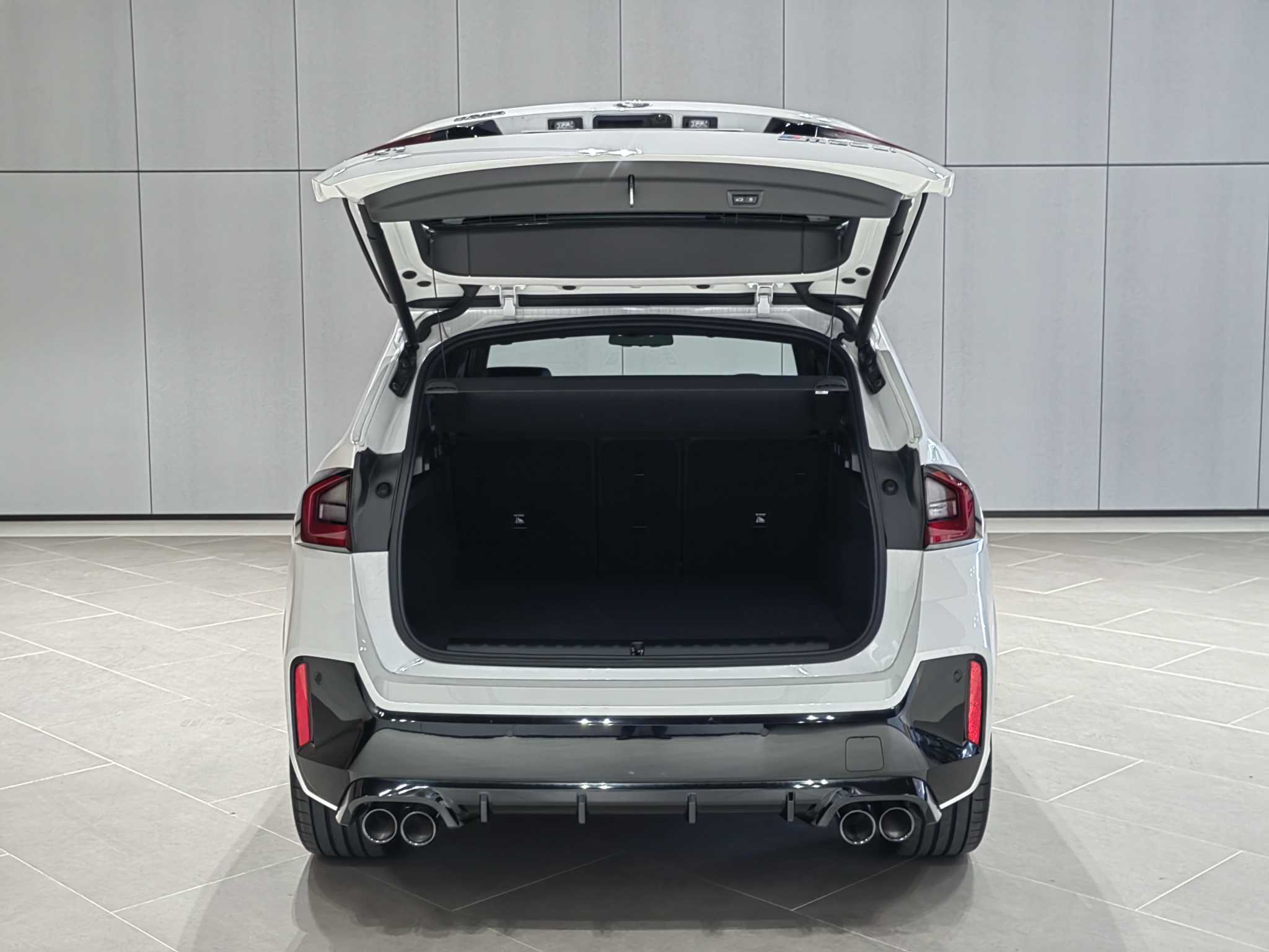 BMW X1 M35Li 2025 car image #8