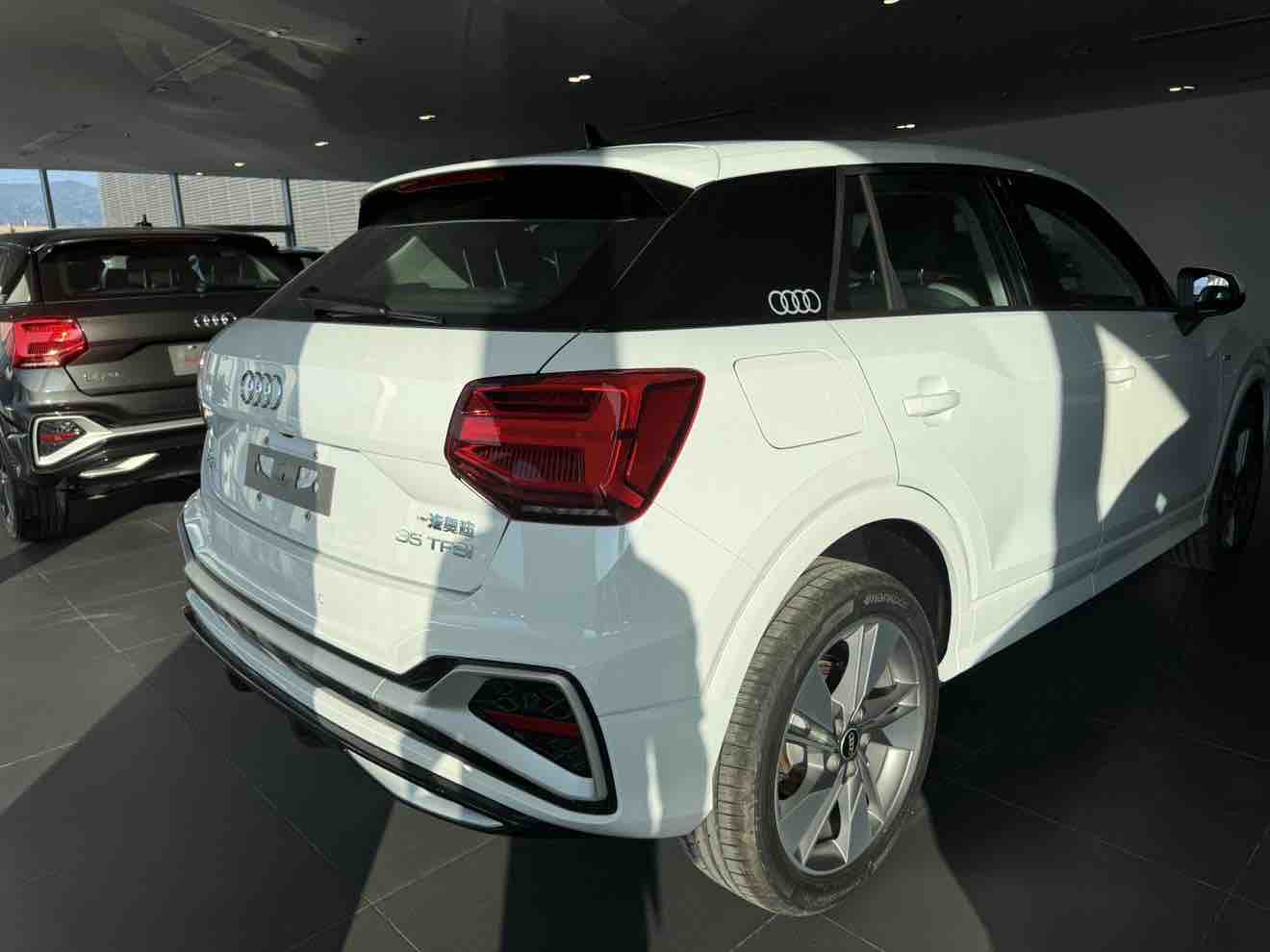 Q2L 2025 #8 Q2L 2025 car image #8