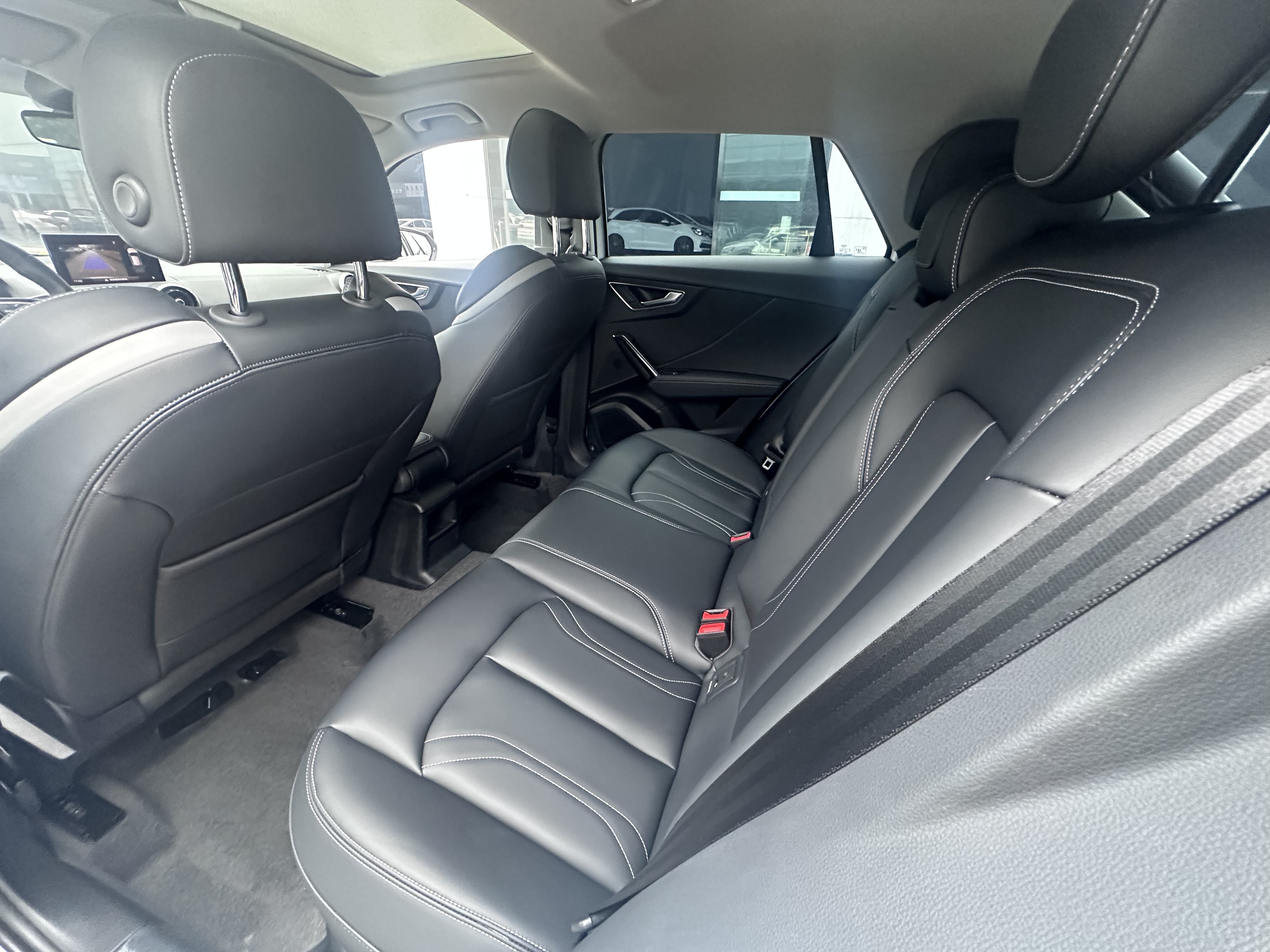 Q2L 2025 car image #8