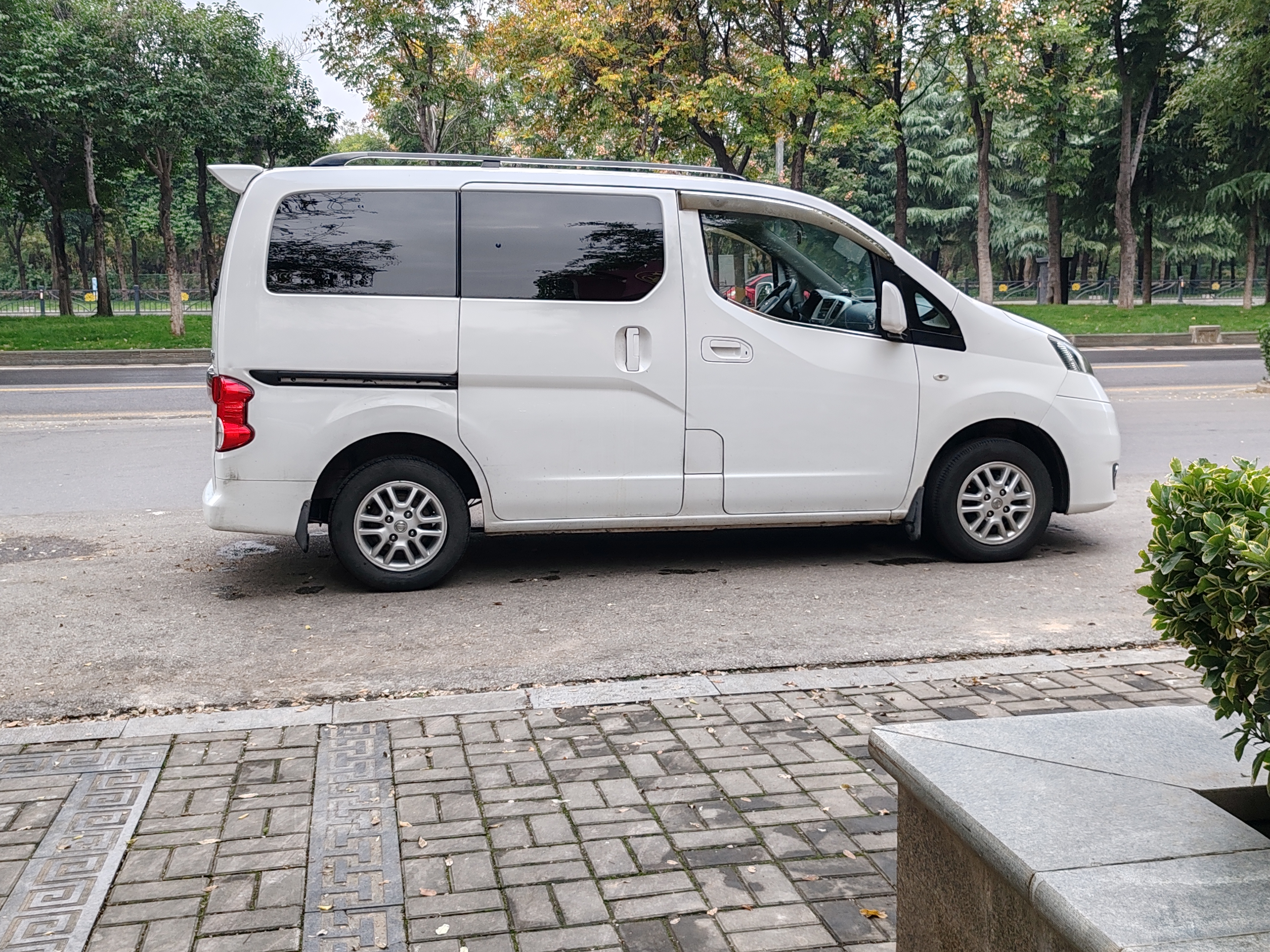 日产 日产NV200 2013 汽车图片 #8