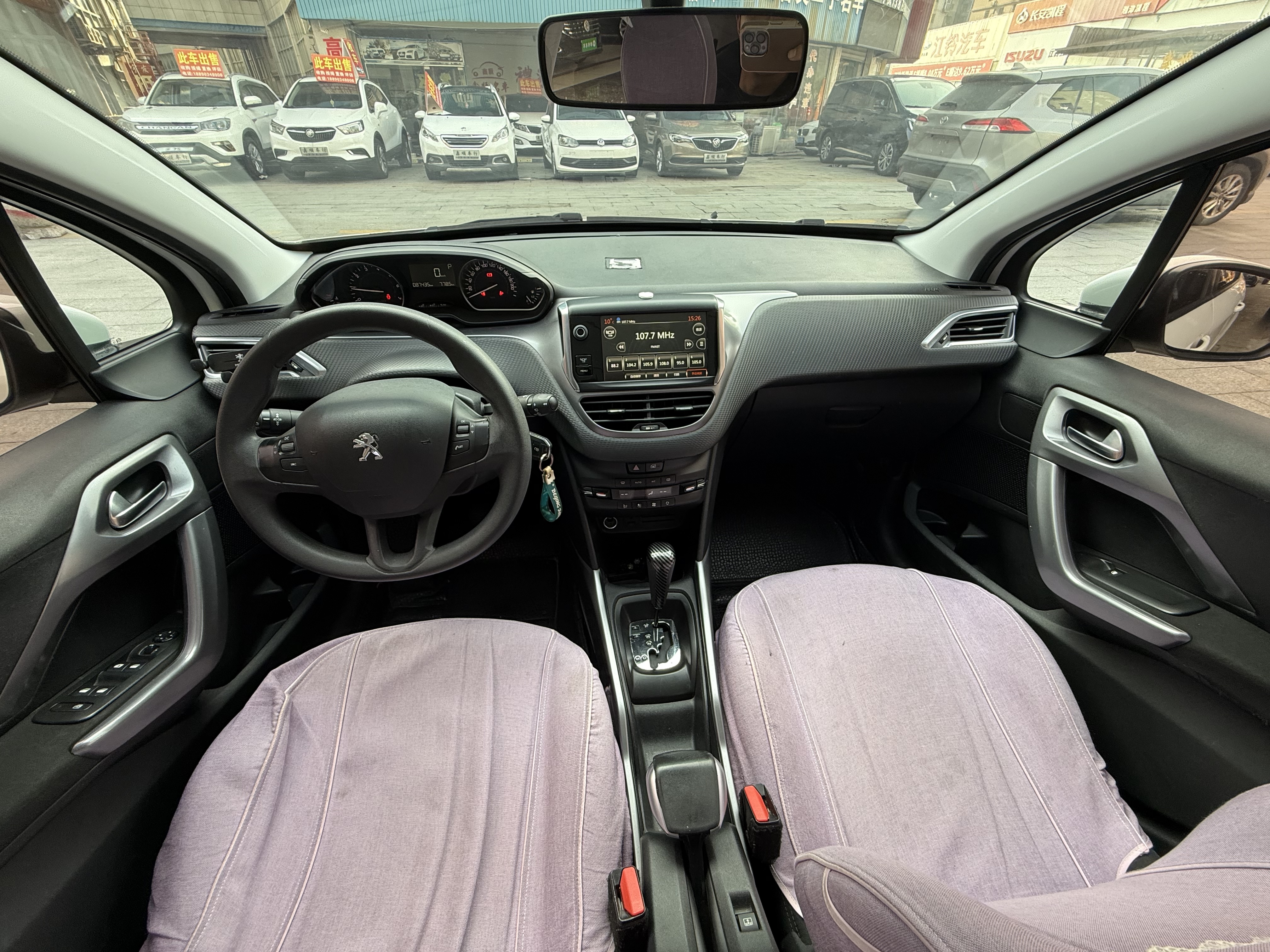 Peugeot 2008 2014 car image #8