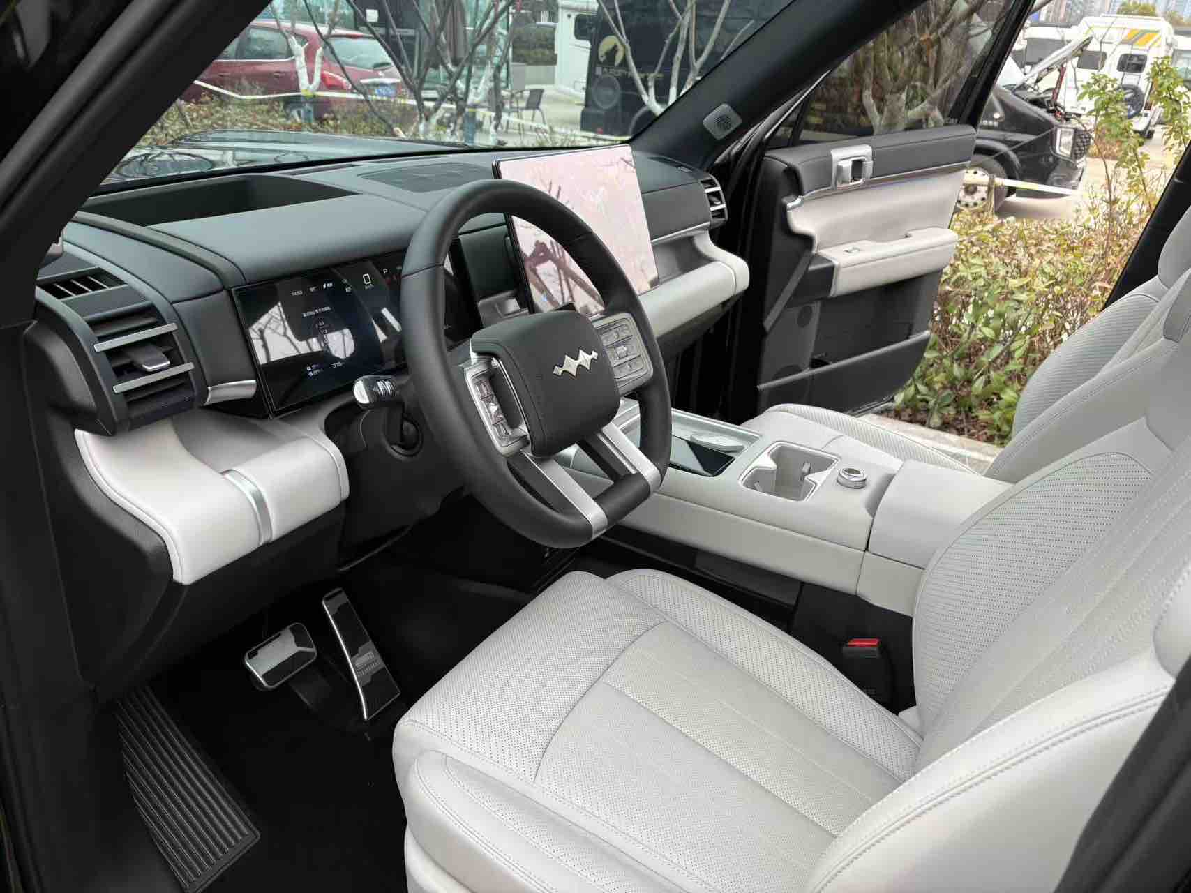 FangChengBao Tiger 7 2025 #8 FangChengBao Tiger 7 2025 car image #8