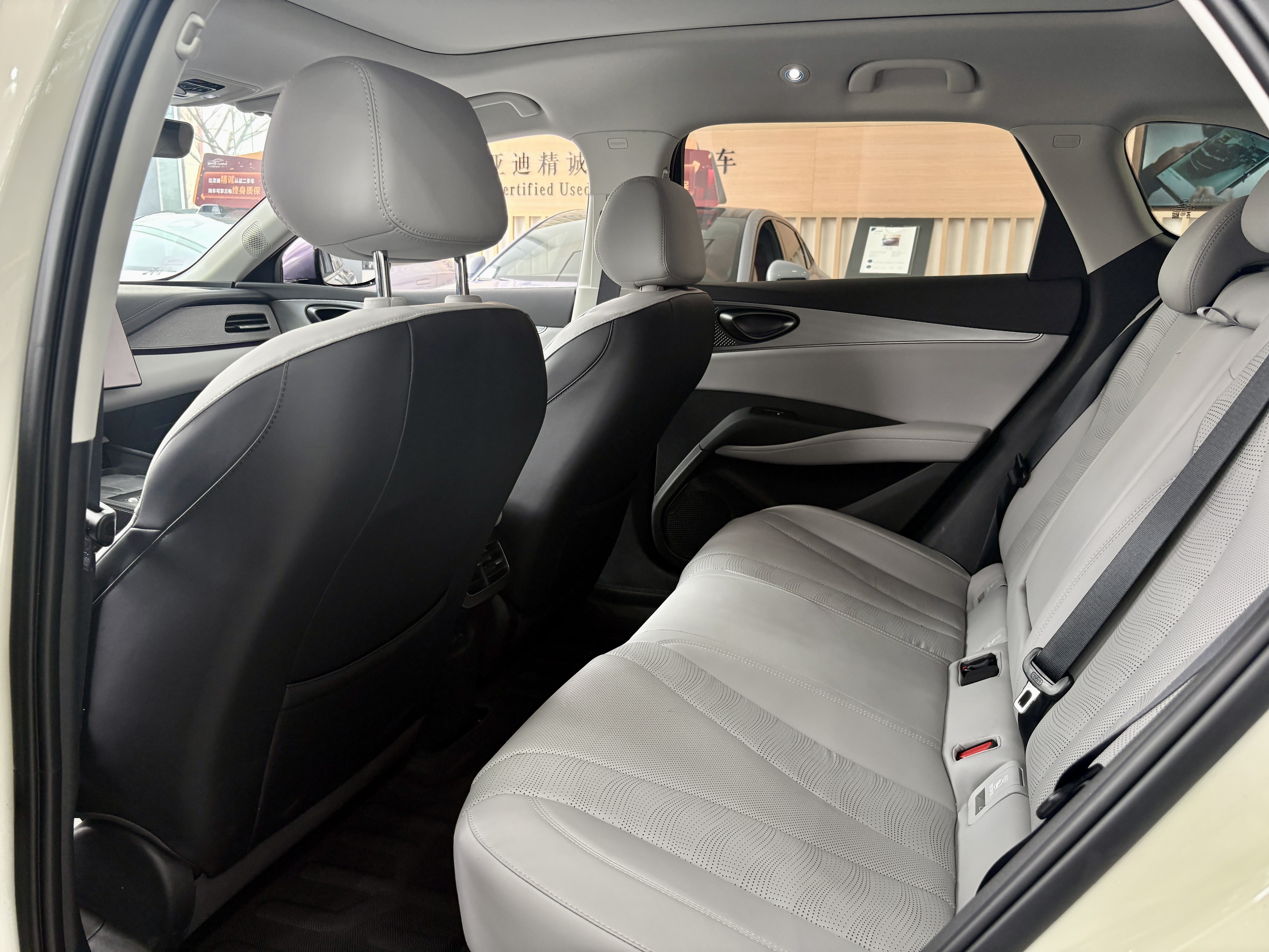 BYD Seal 06 DM-i 2025 car image #8