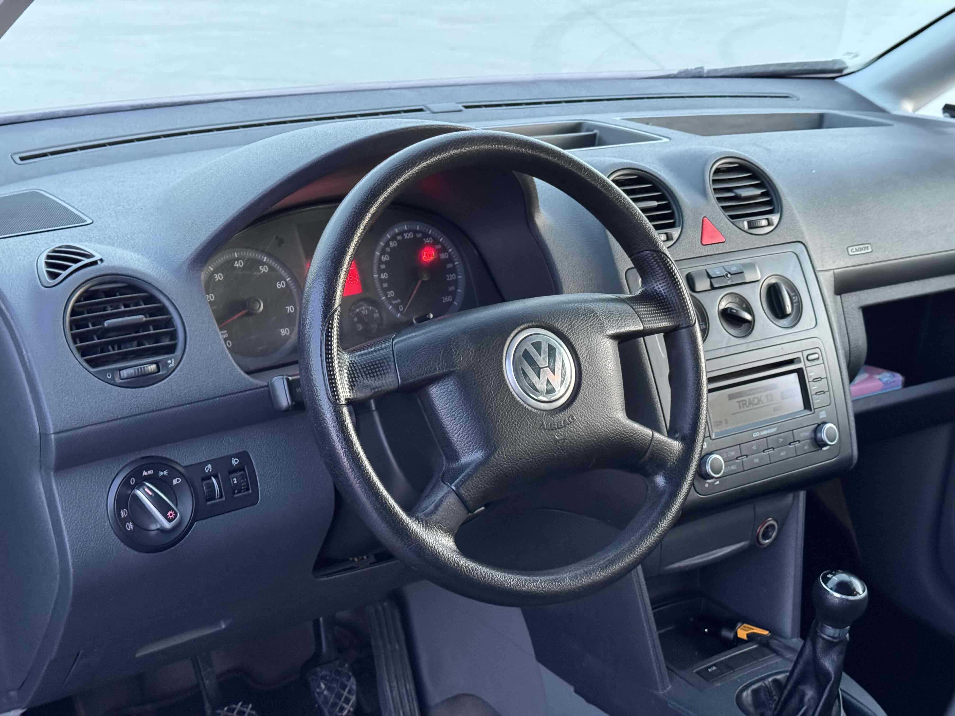 Volkswagen Caddy 2007 immagine di auto #8