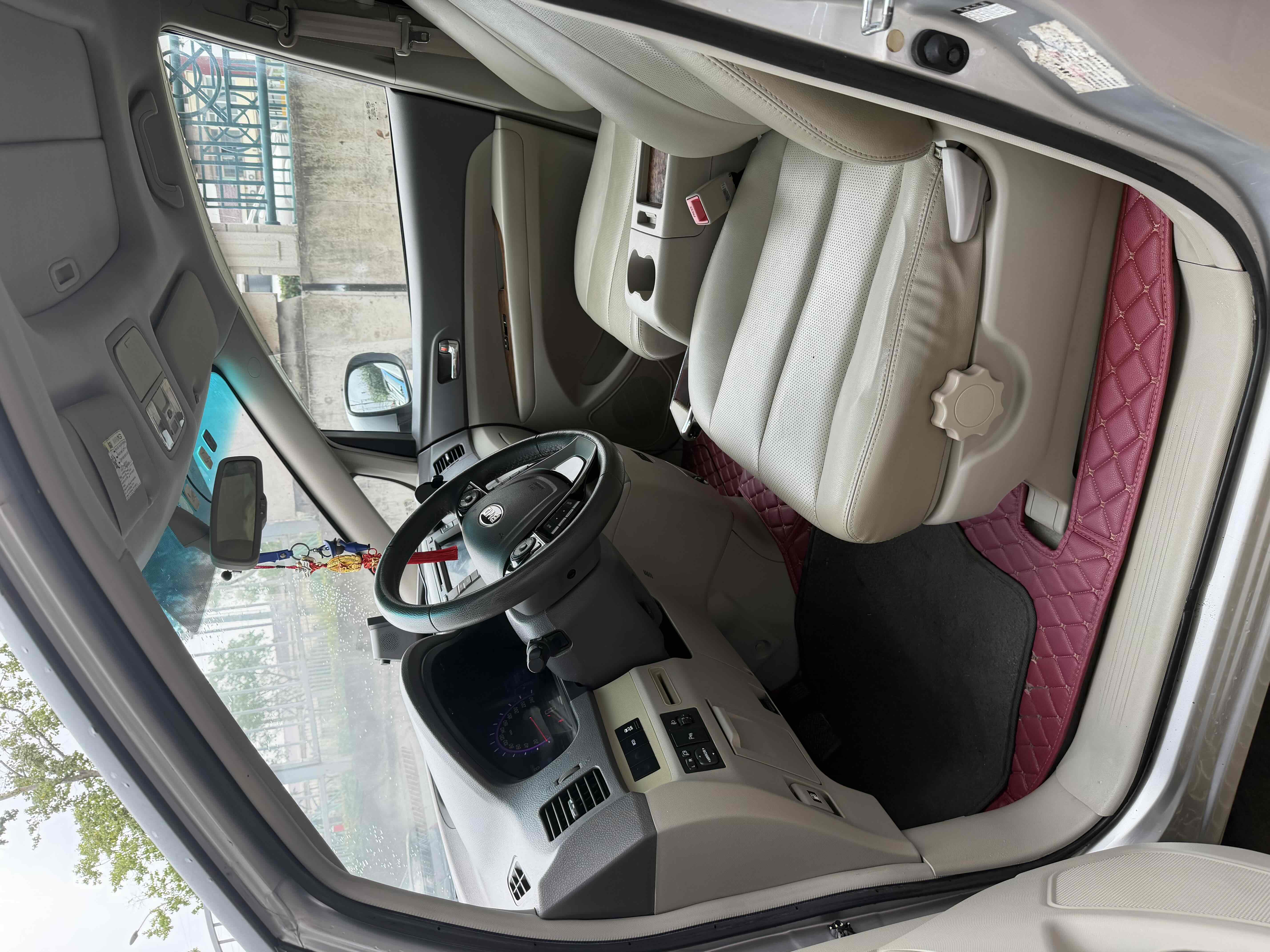 BYD M6 2016 car image #8