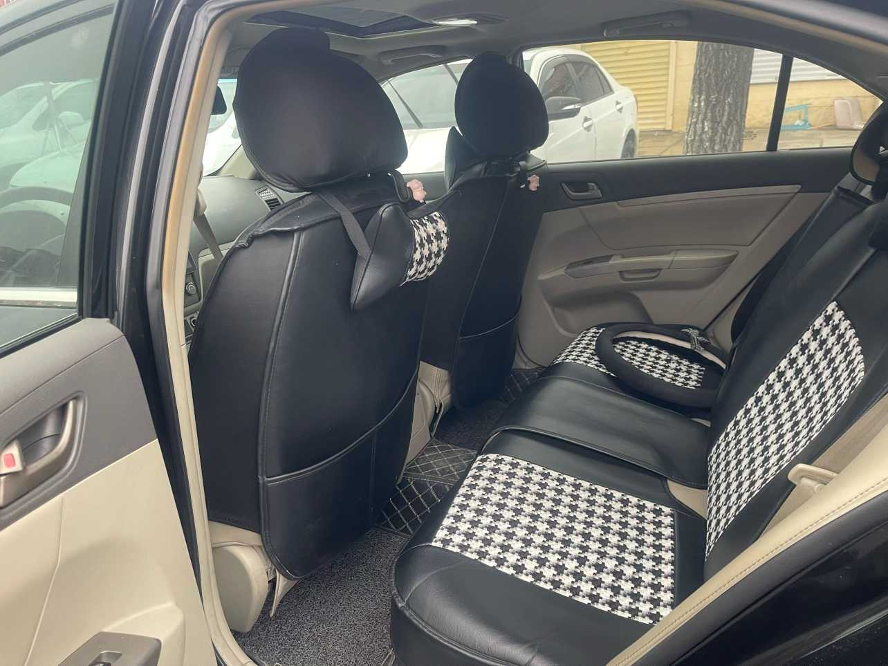 GEELY Emgrand Classic 2011 imagem de carro #8