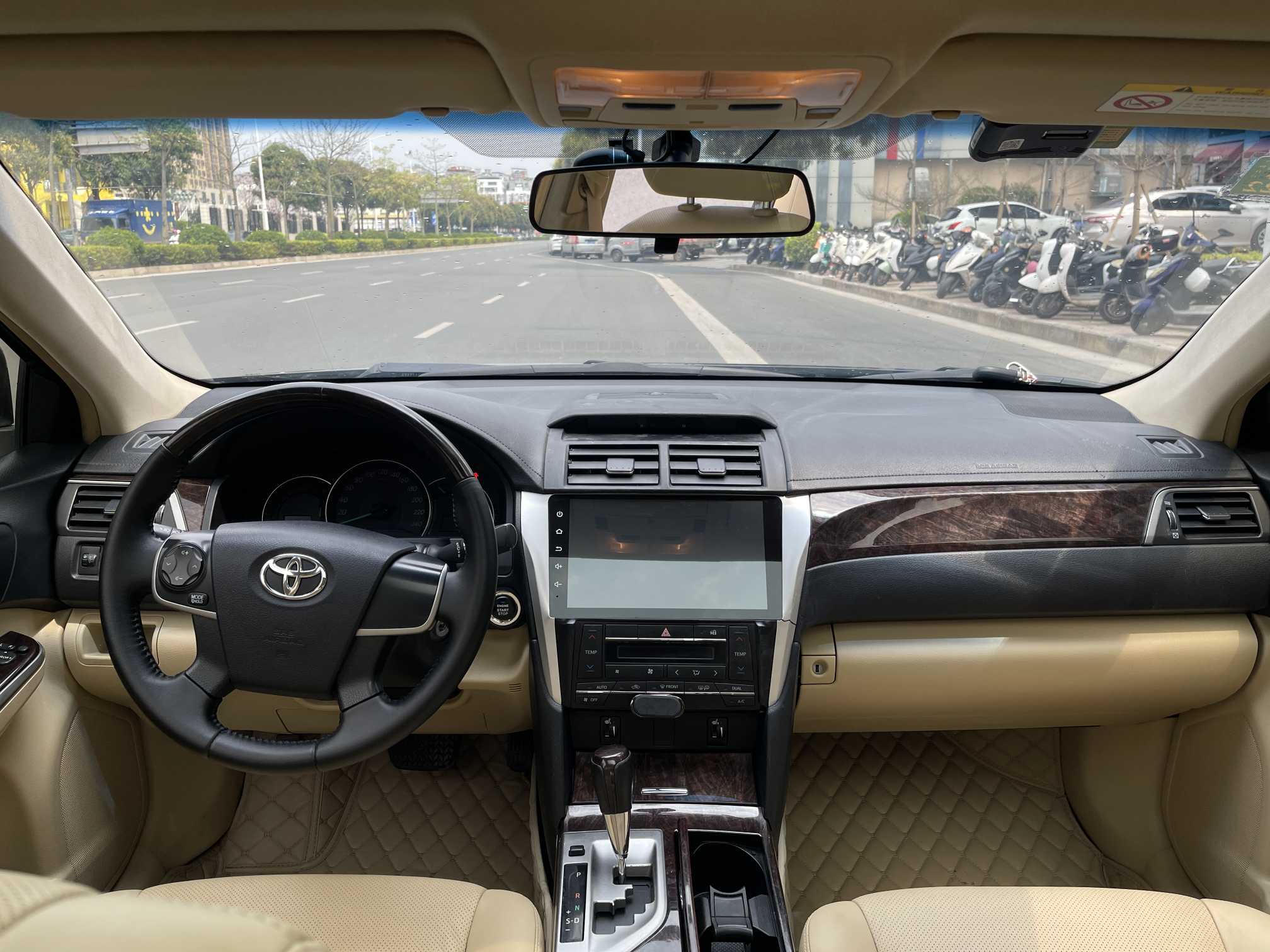 Toyota Camry 2016 car image #8