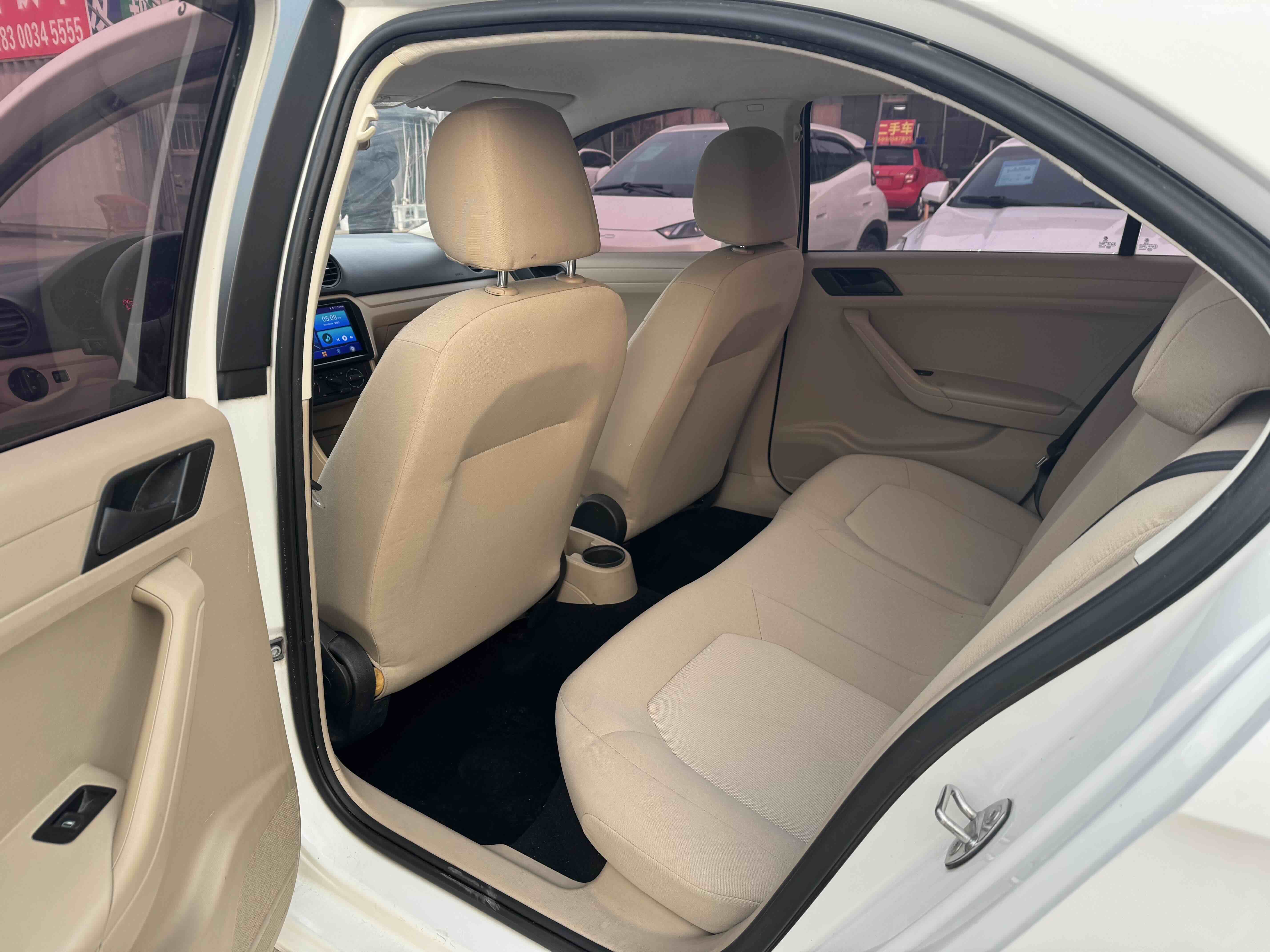 Volkswagen Jetta 2016 immagine di auto #8