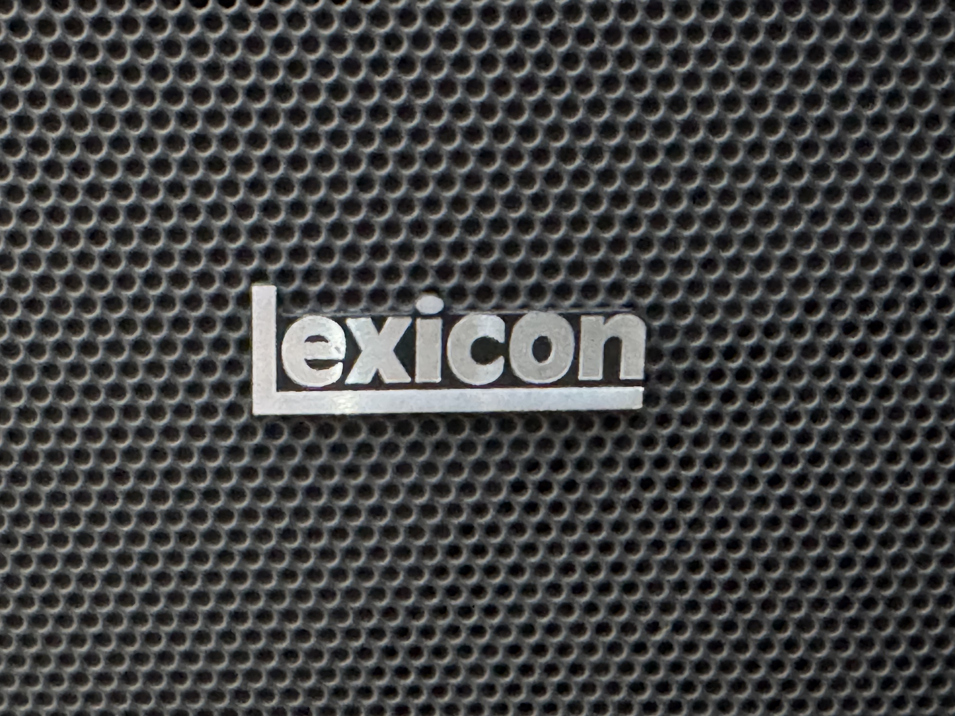 Hyundai Rohens 2013 #8 Hyundai Rohens 2013 car image #8