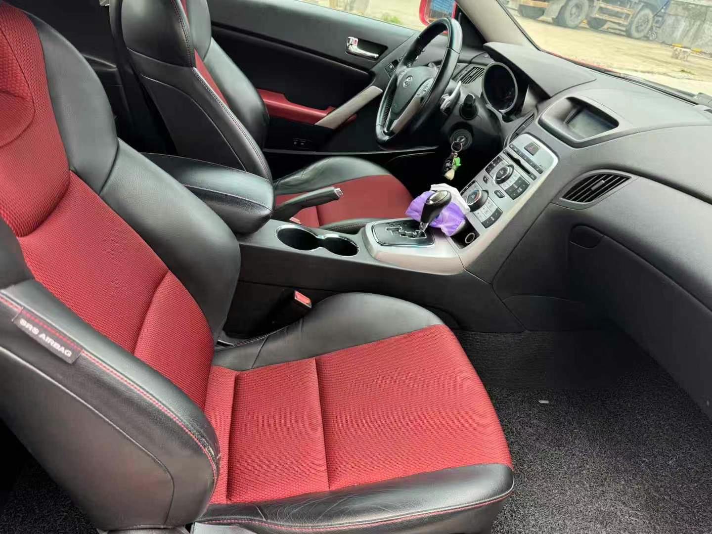 Hyundai Rohens 2009 car image #8