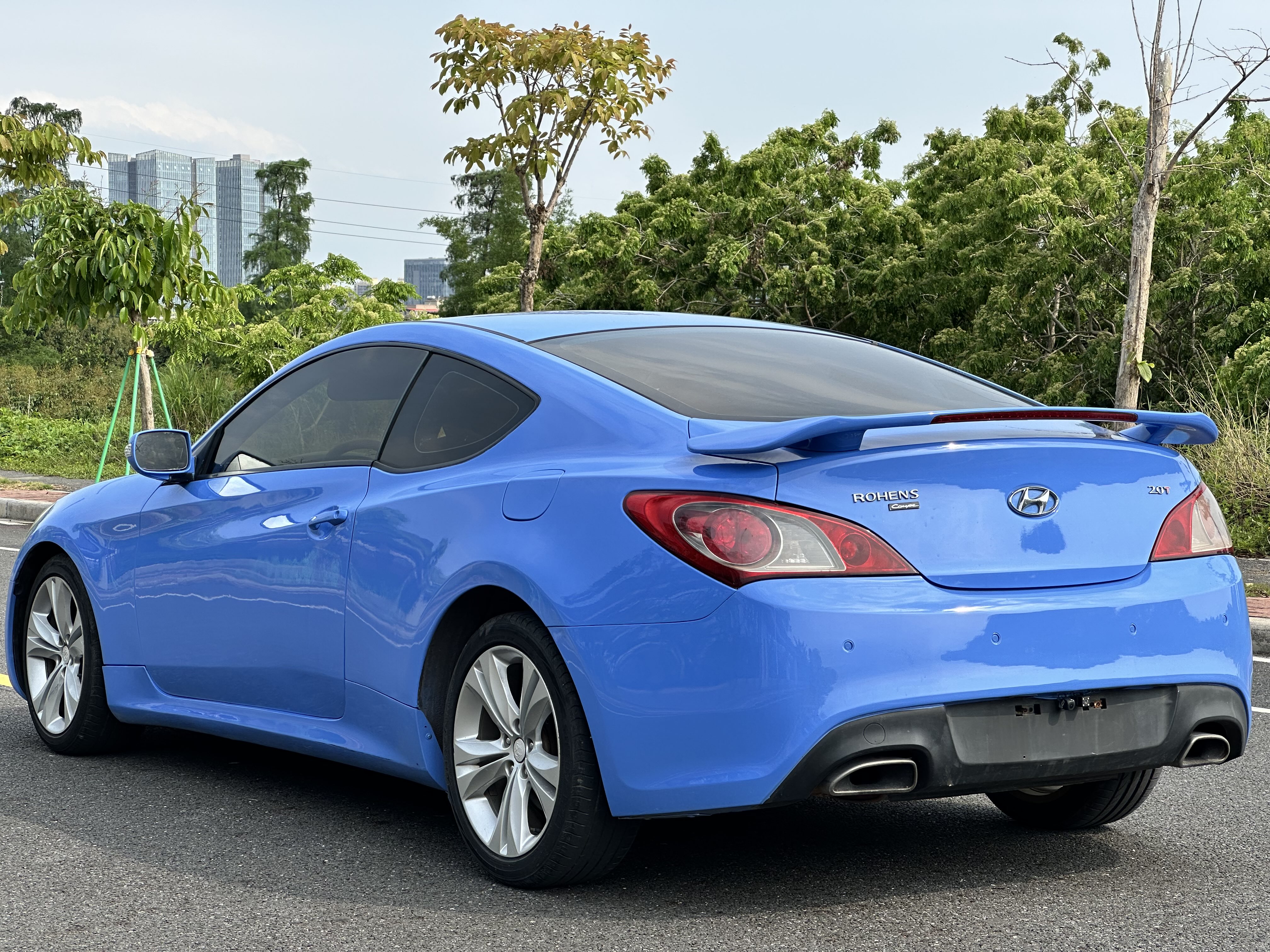 Hyundai Rohens 2010 #8 Hyundai Rohens 2010 car image #8