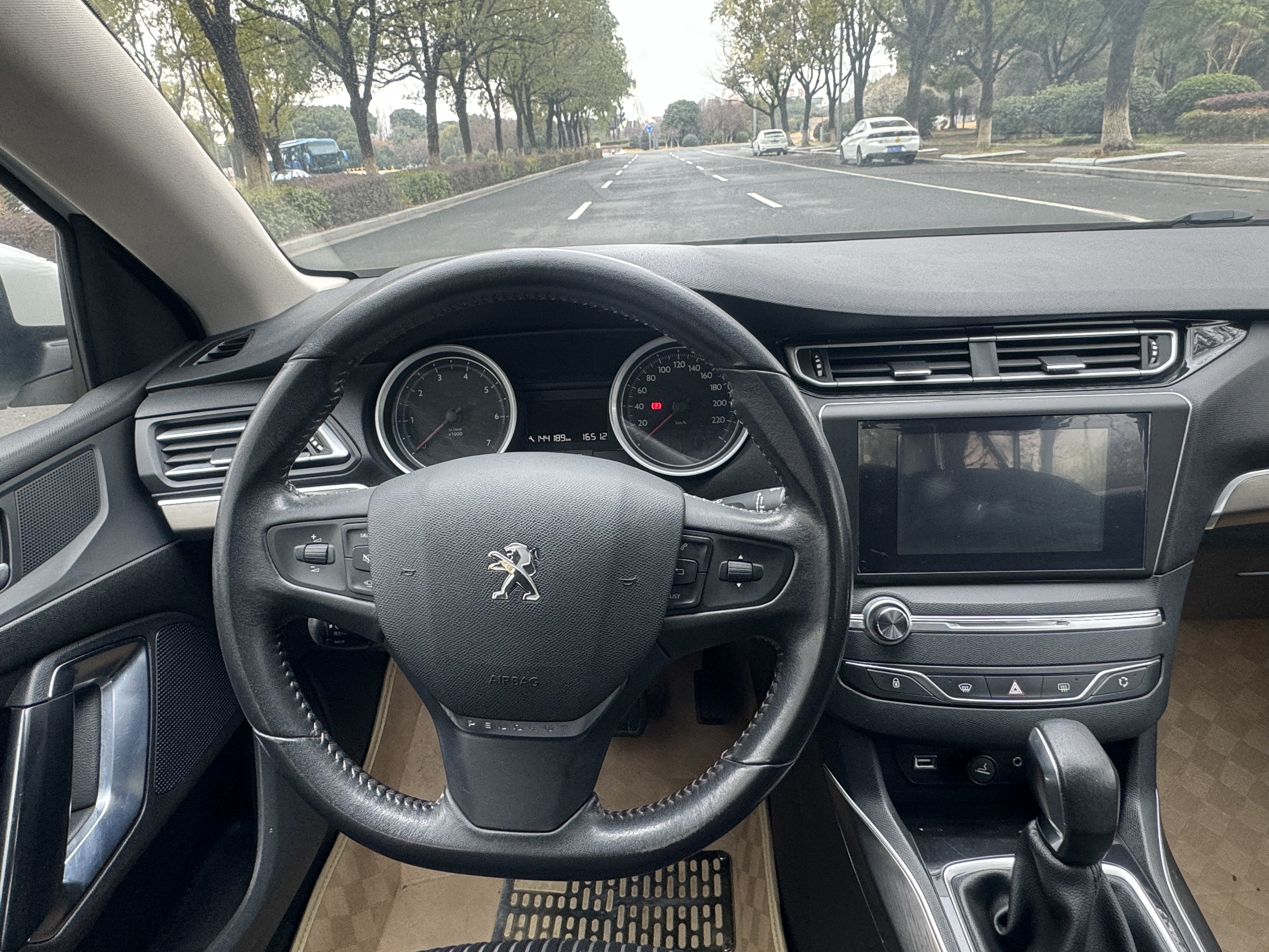 Peugeot 408 2016 #8 Peugeot 408 2016 car image #8
