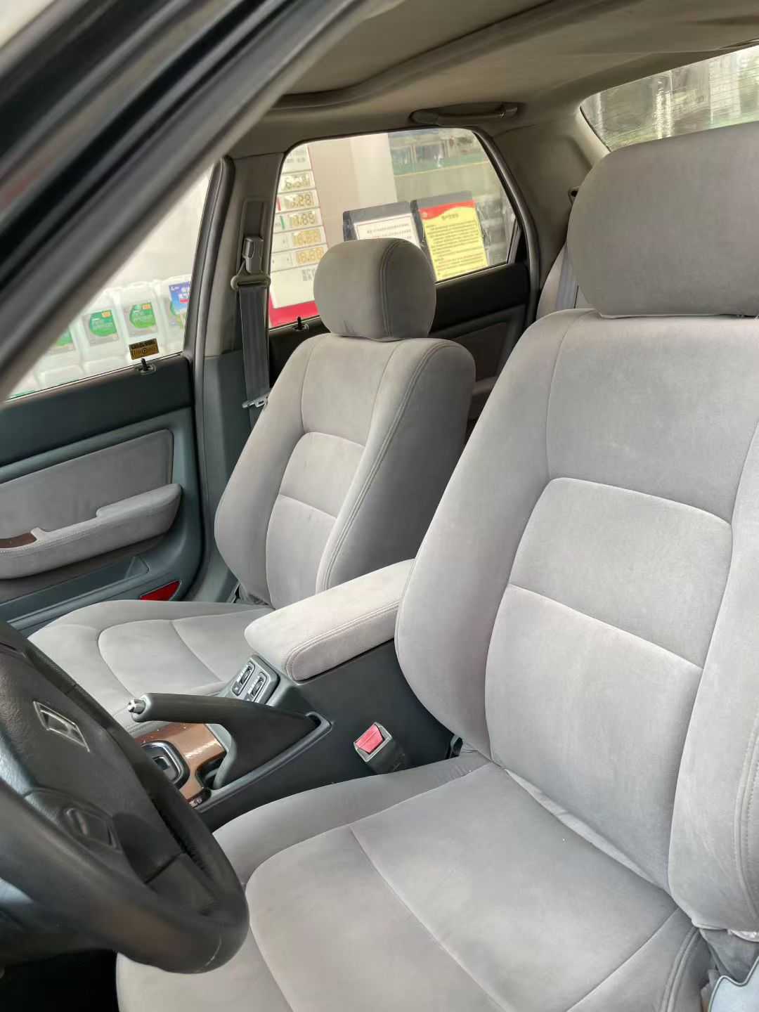 Honda Legend 1995 #8 Honda Legend 1995 car image #8