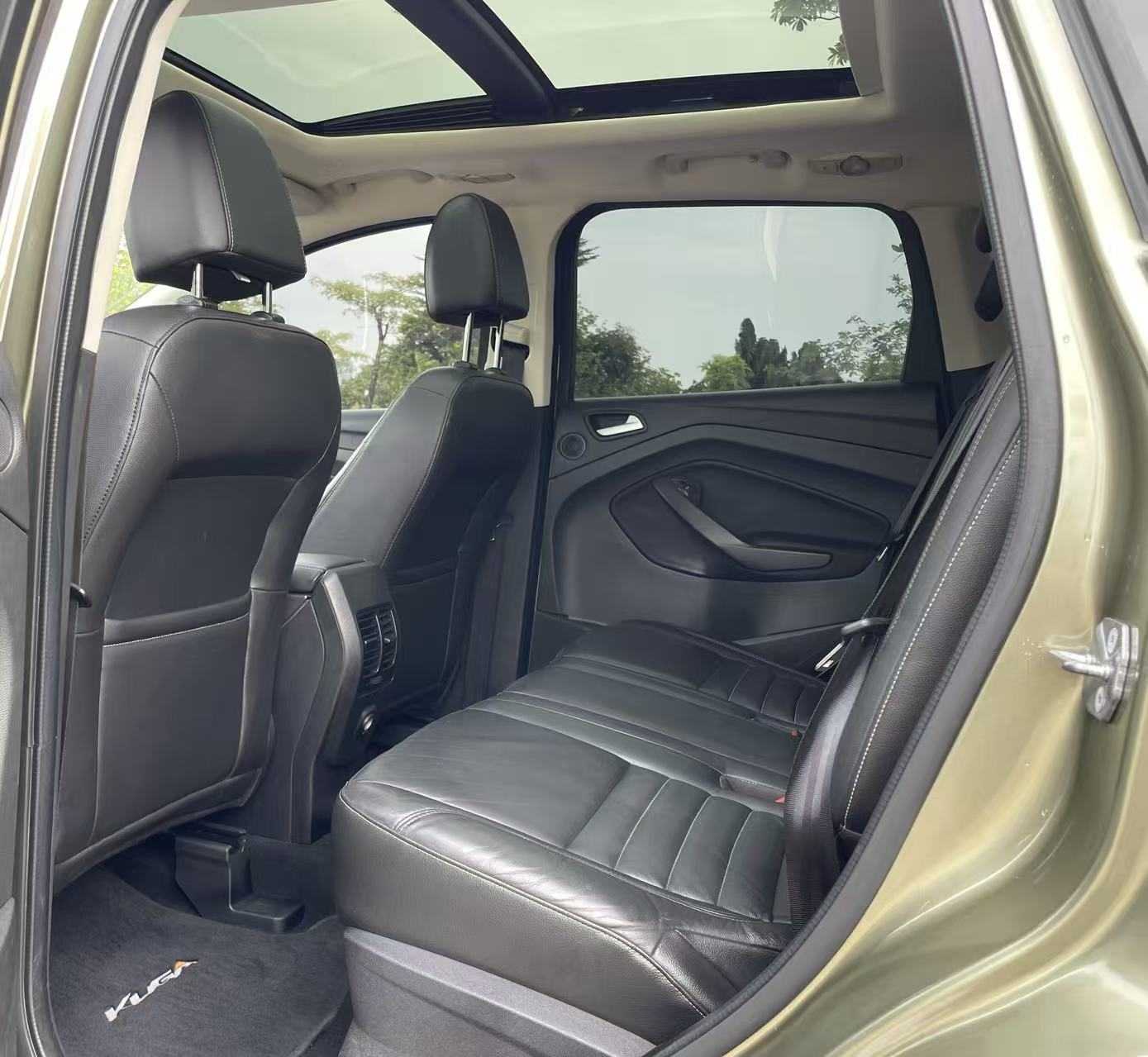 Ford Kuga 2015 #8 Ford Kuga 2015 car image #8