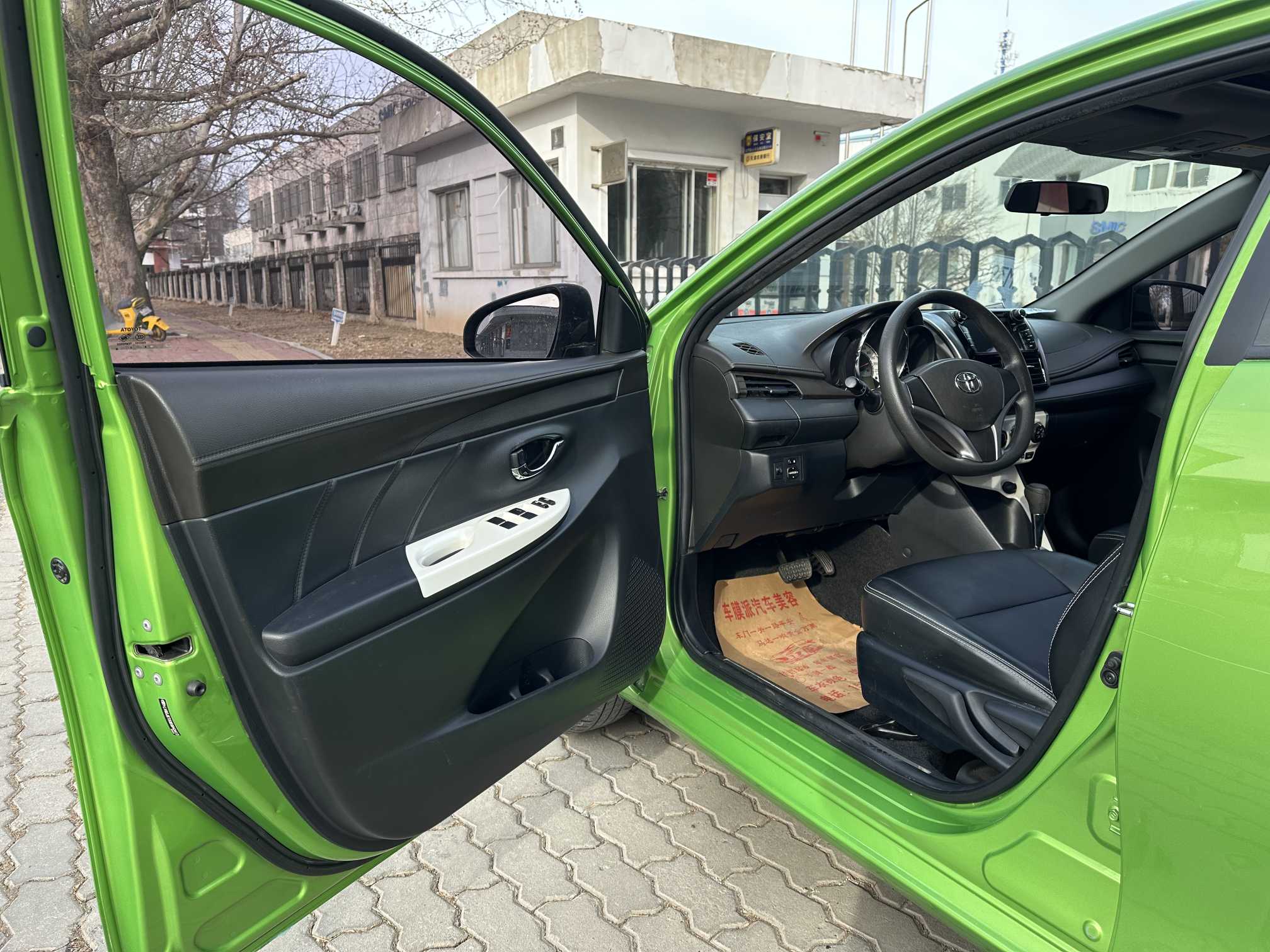 Yaris L Zhixuan 2015 #8 Yaris L Zhixuan 2015 car image #8