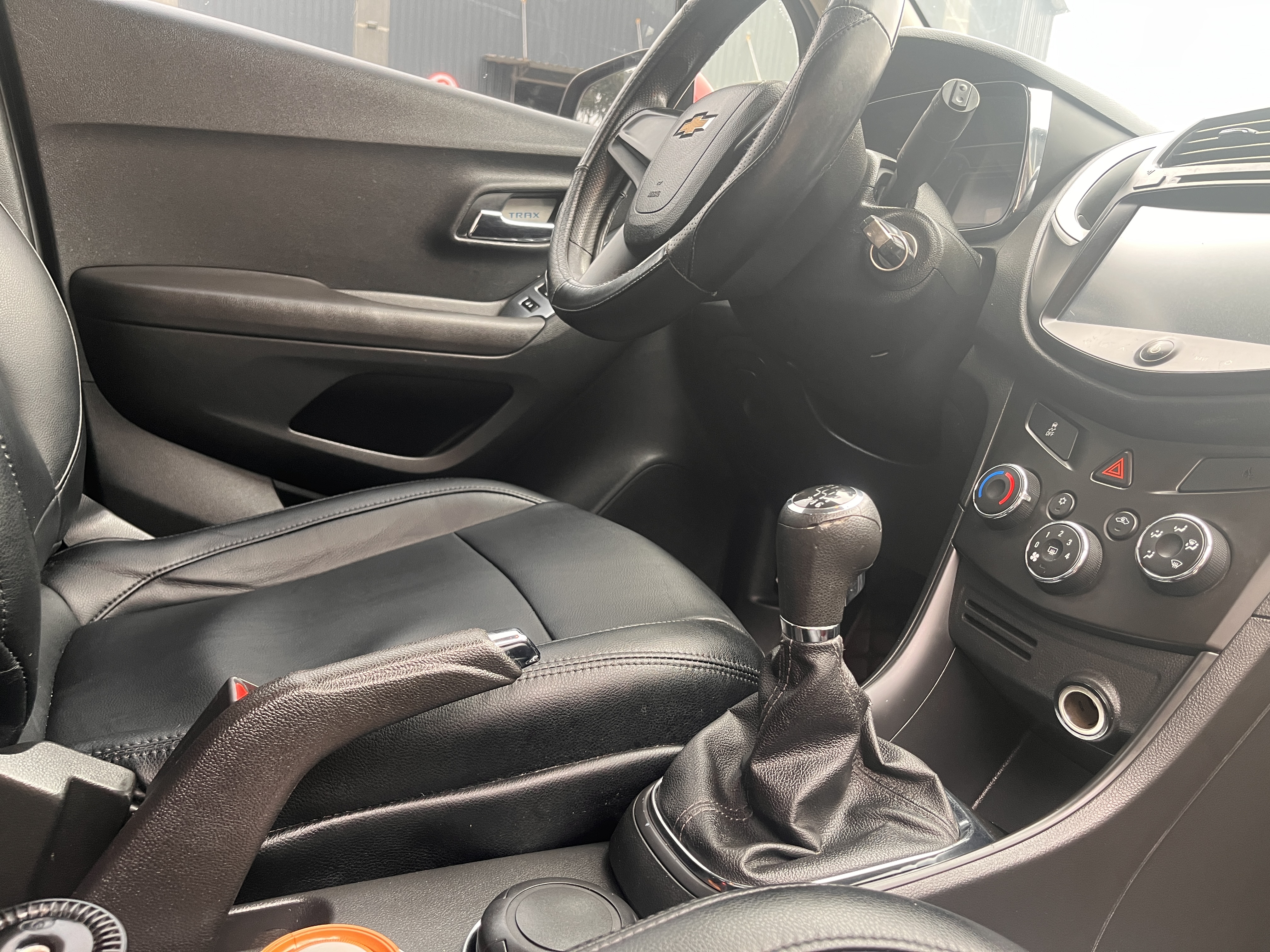 Chevrolet Tracker 2014 car image #8