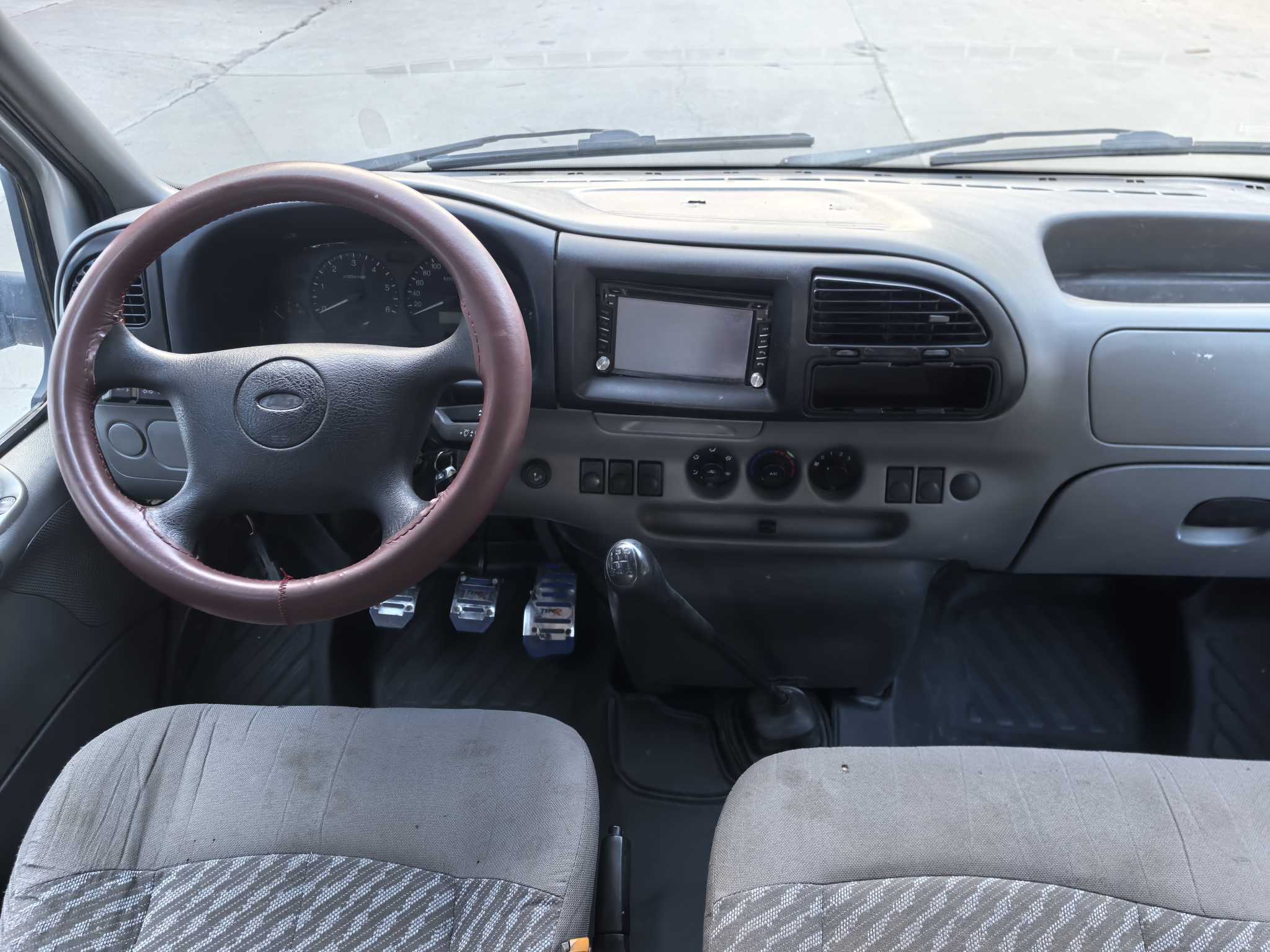 Ford Transit Classic 2015 car image #8