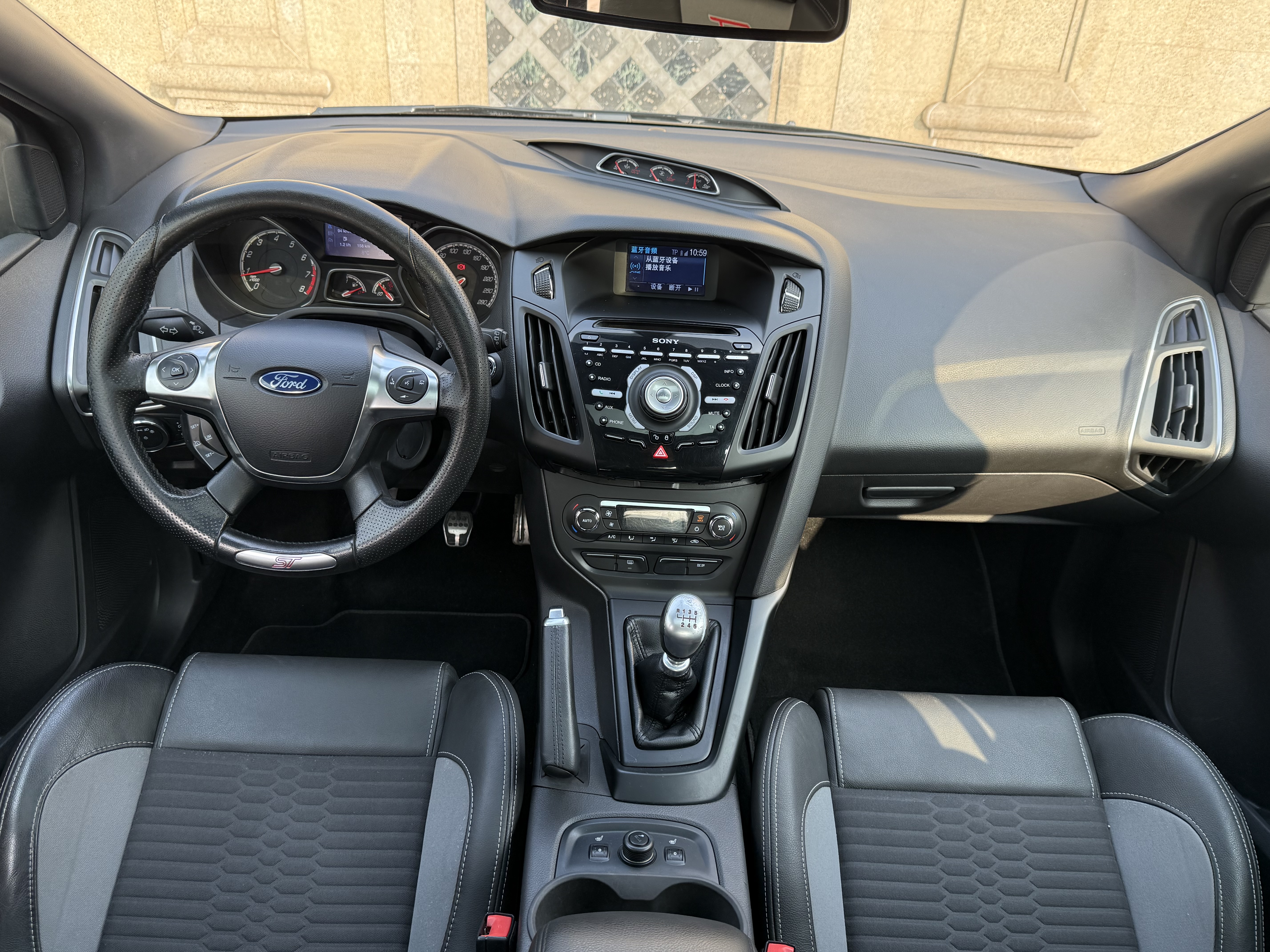 Ford Focus (Imported) 2014 imagem de carro #8