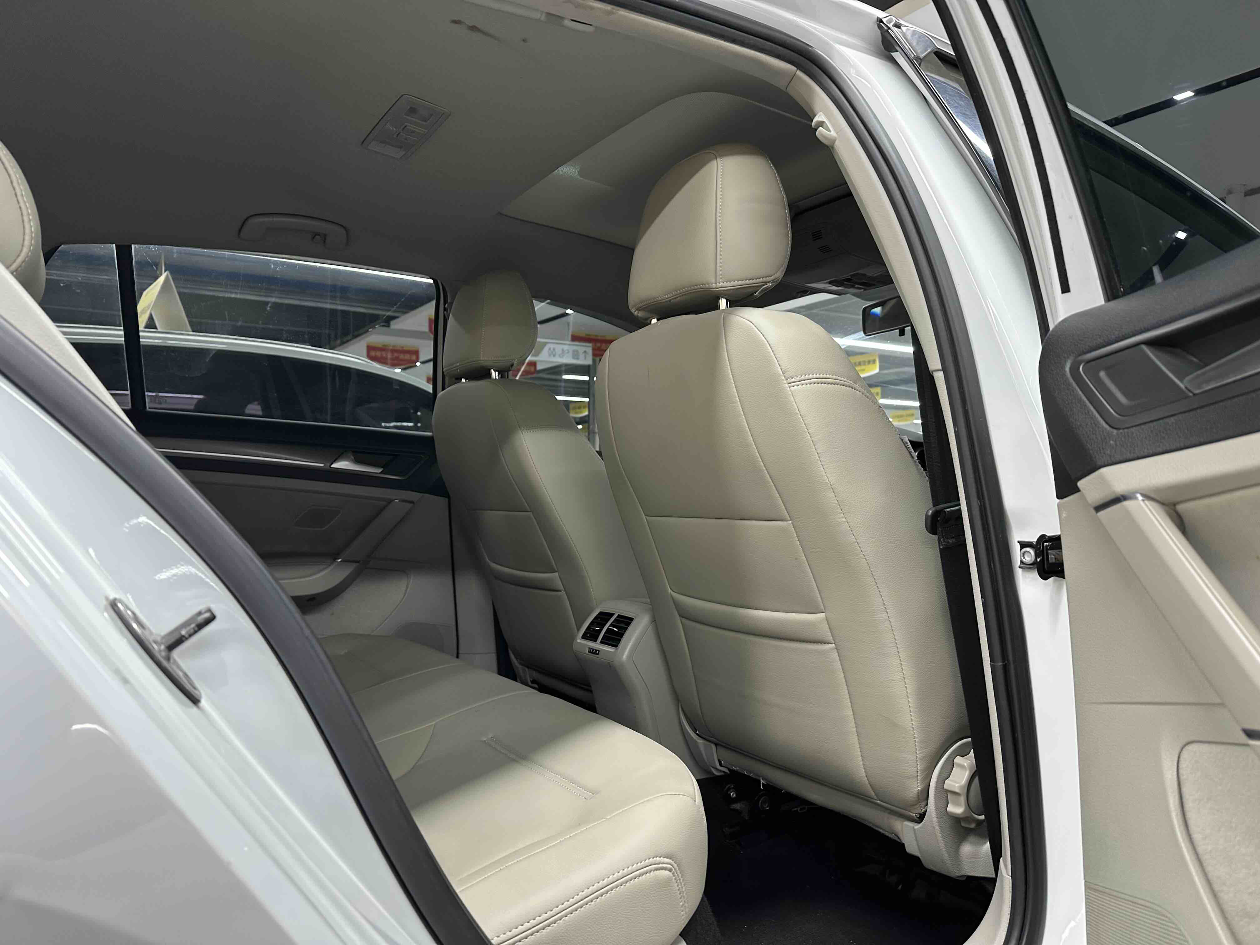 Volkswagen Golf 2015 #8 Volkswagen Golf 2015 car image #8