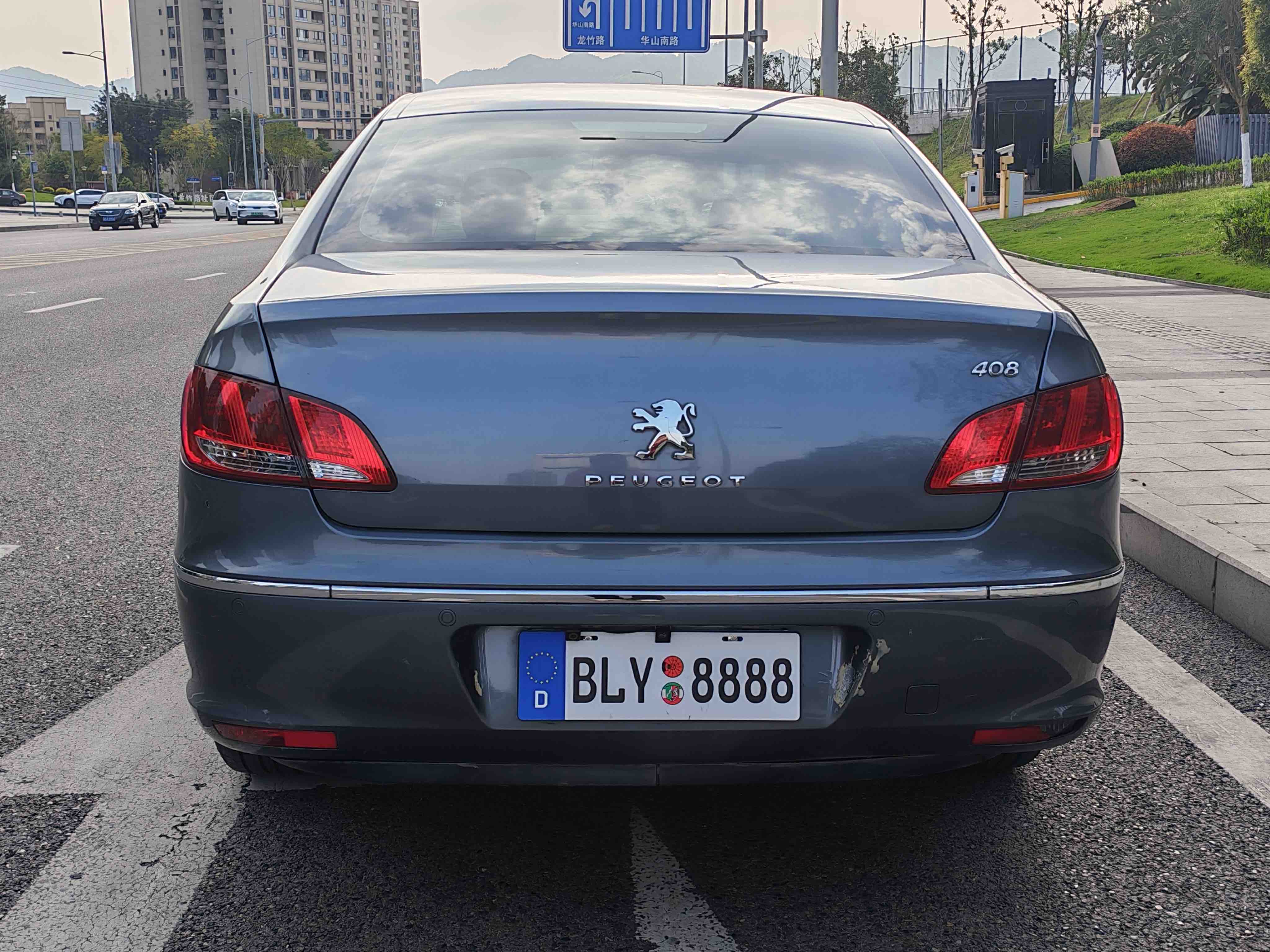 标致 标致408 2011 汽车图片 #8