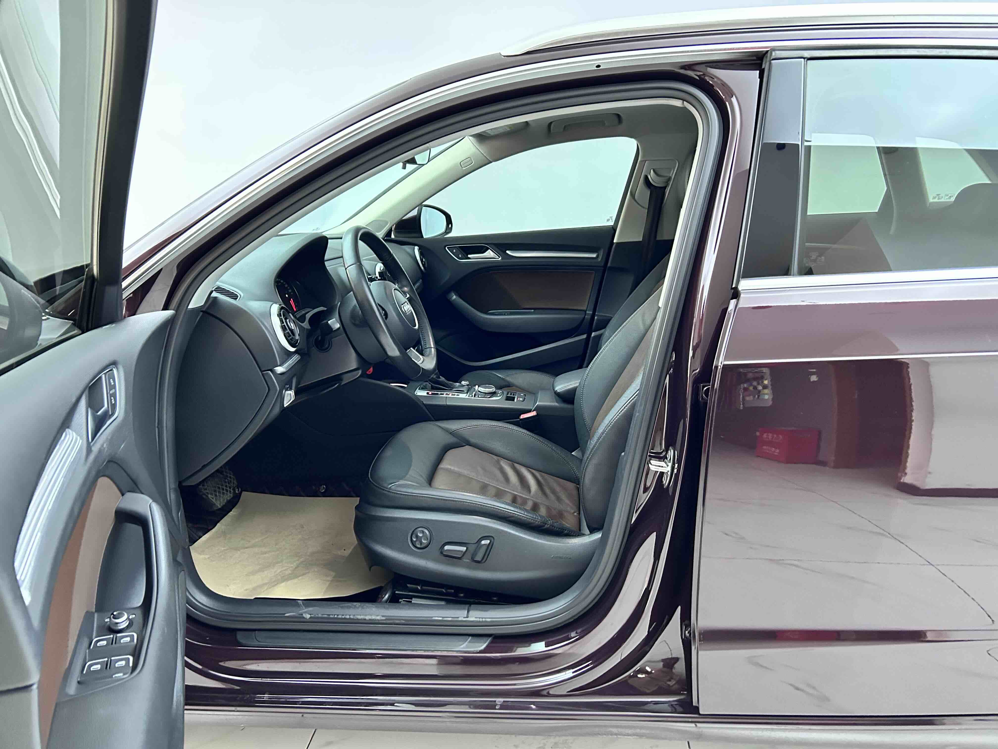 Audi A3 2019 car image #8