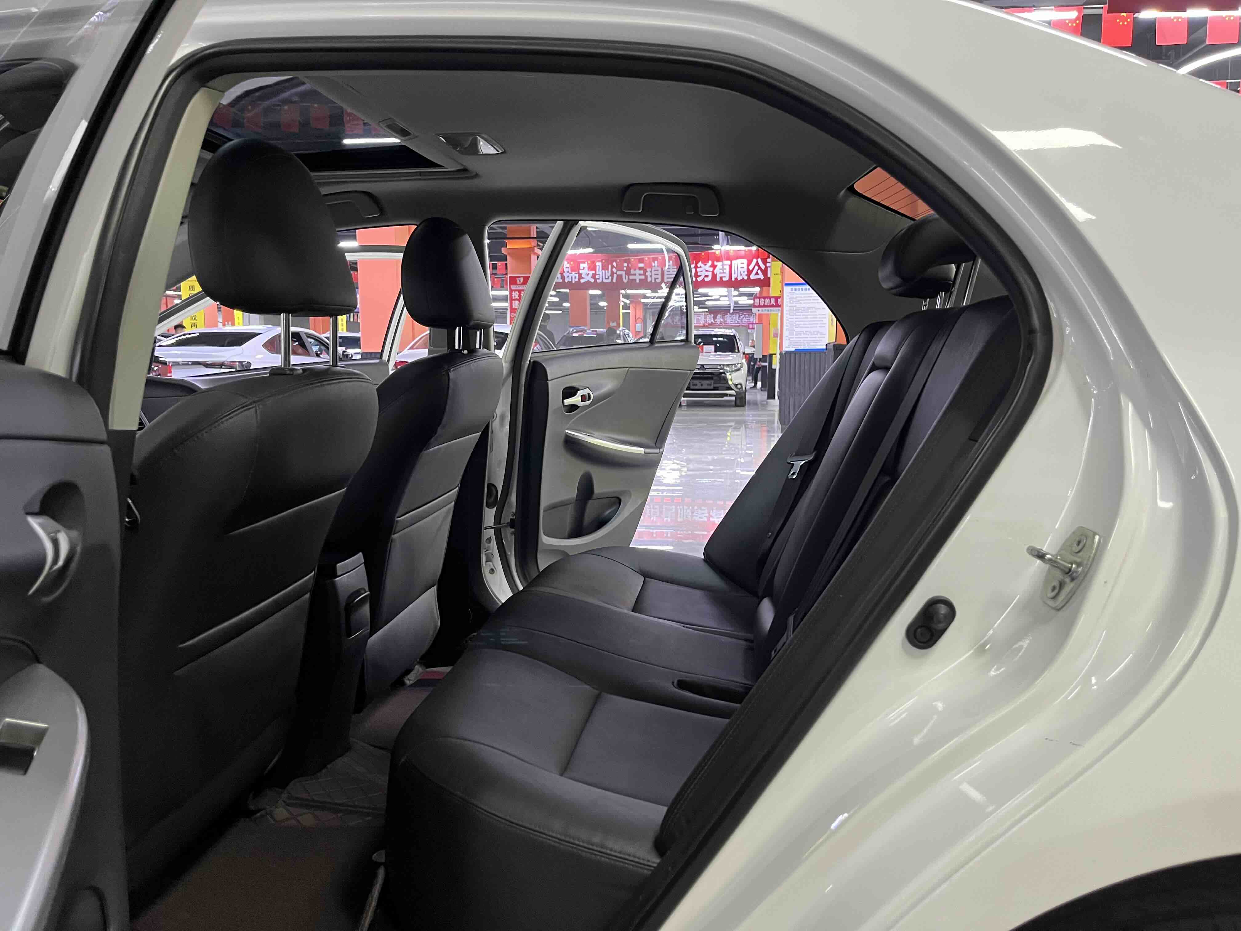 Corolla 2014 immagine di auto #8