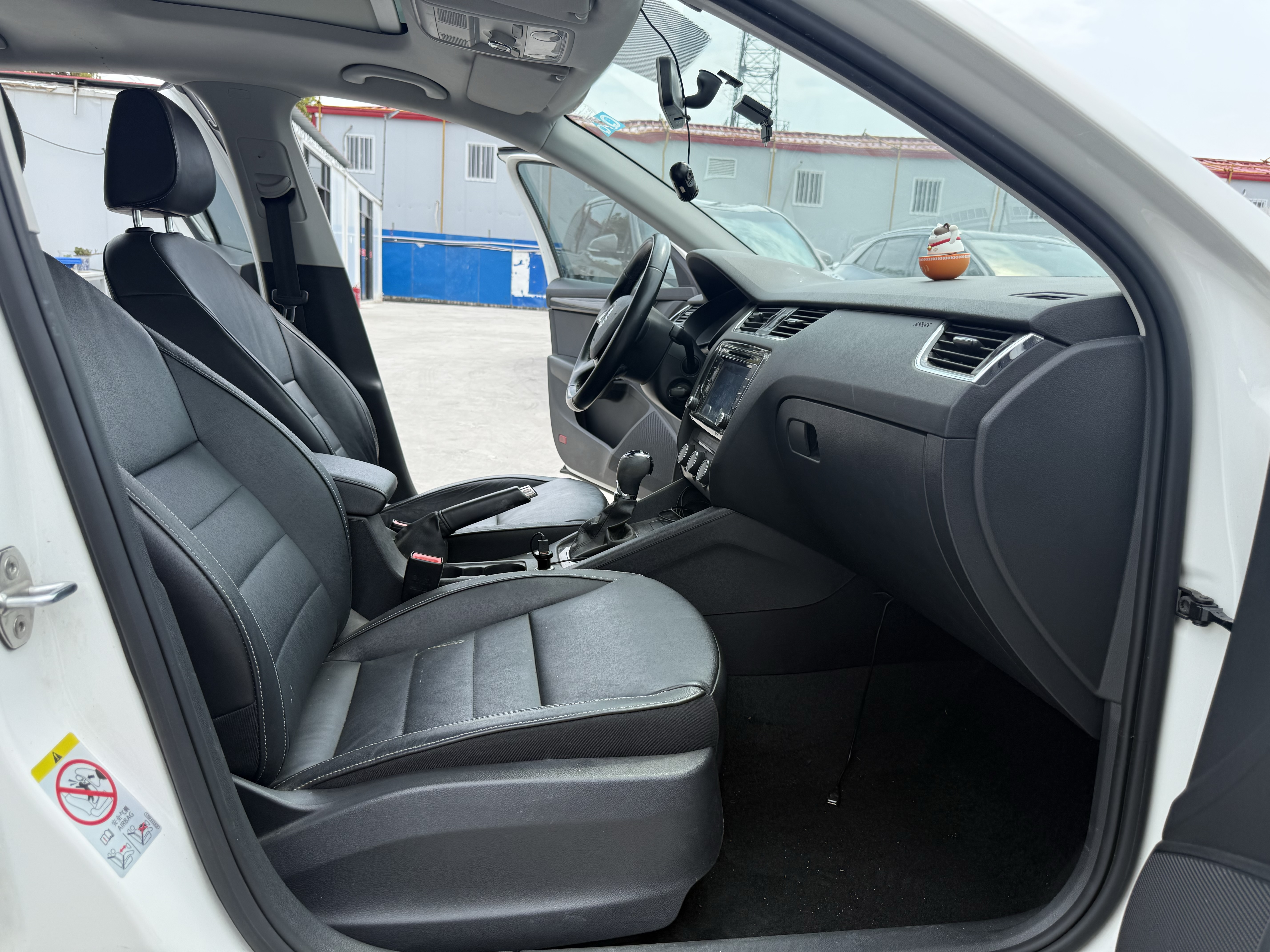 Skoda Octavia 2016 #8 Skoda Octavia 2016 car image #8