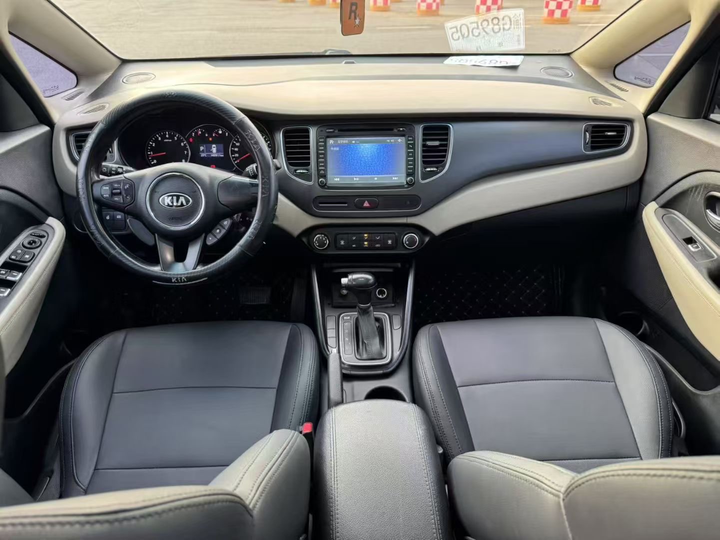 起亚 佳乐 2014 汽车图片 #8