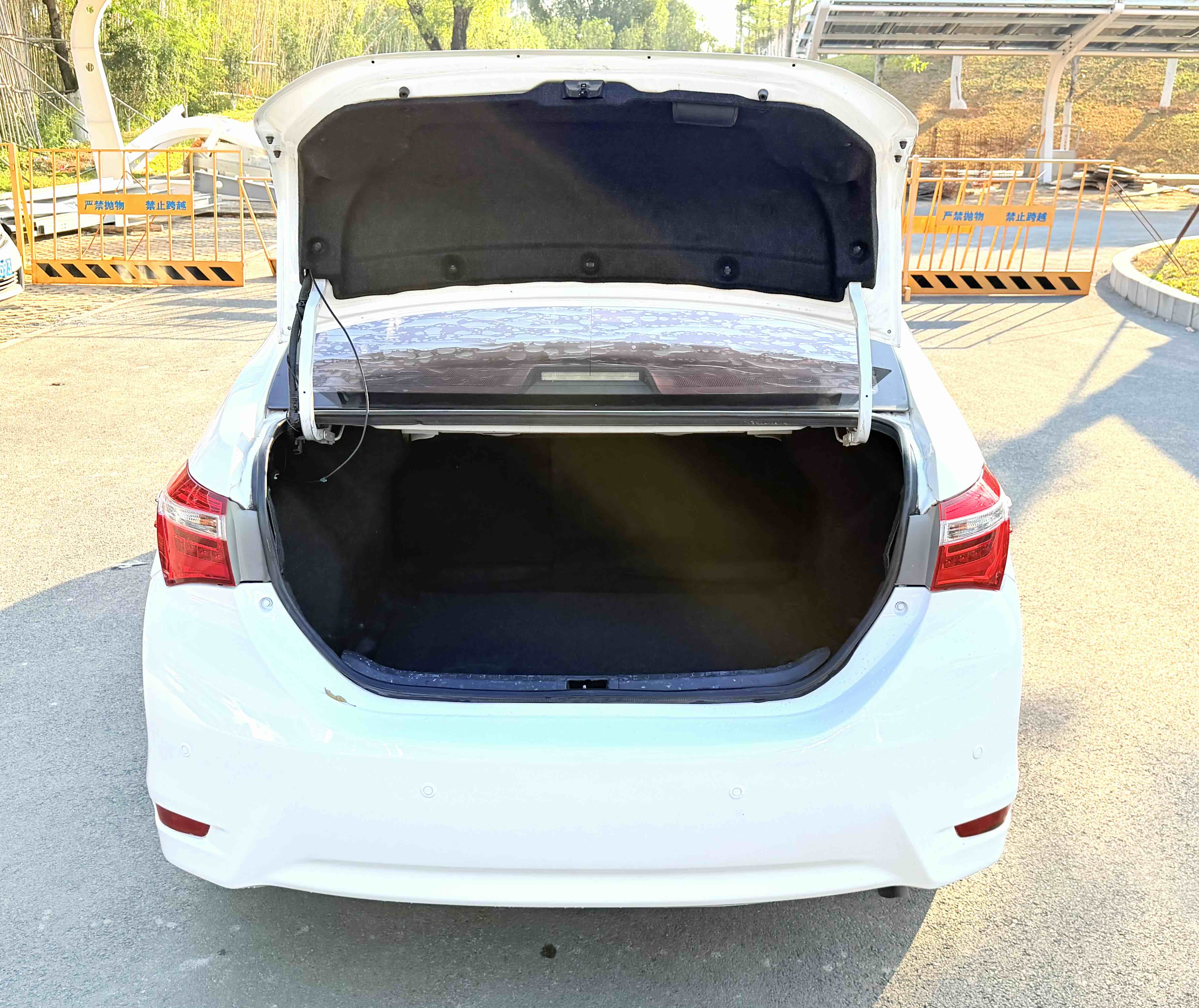 Toyota Corolla 2016 #8 Toyota Corolla 2016 car image #8