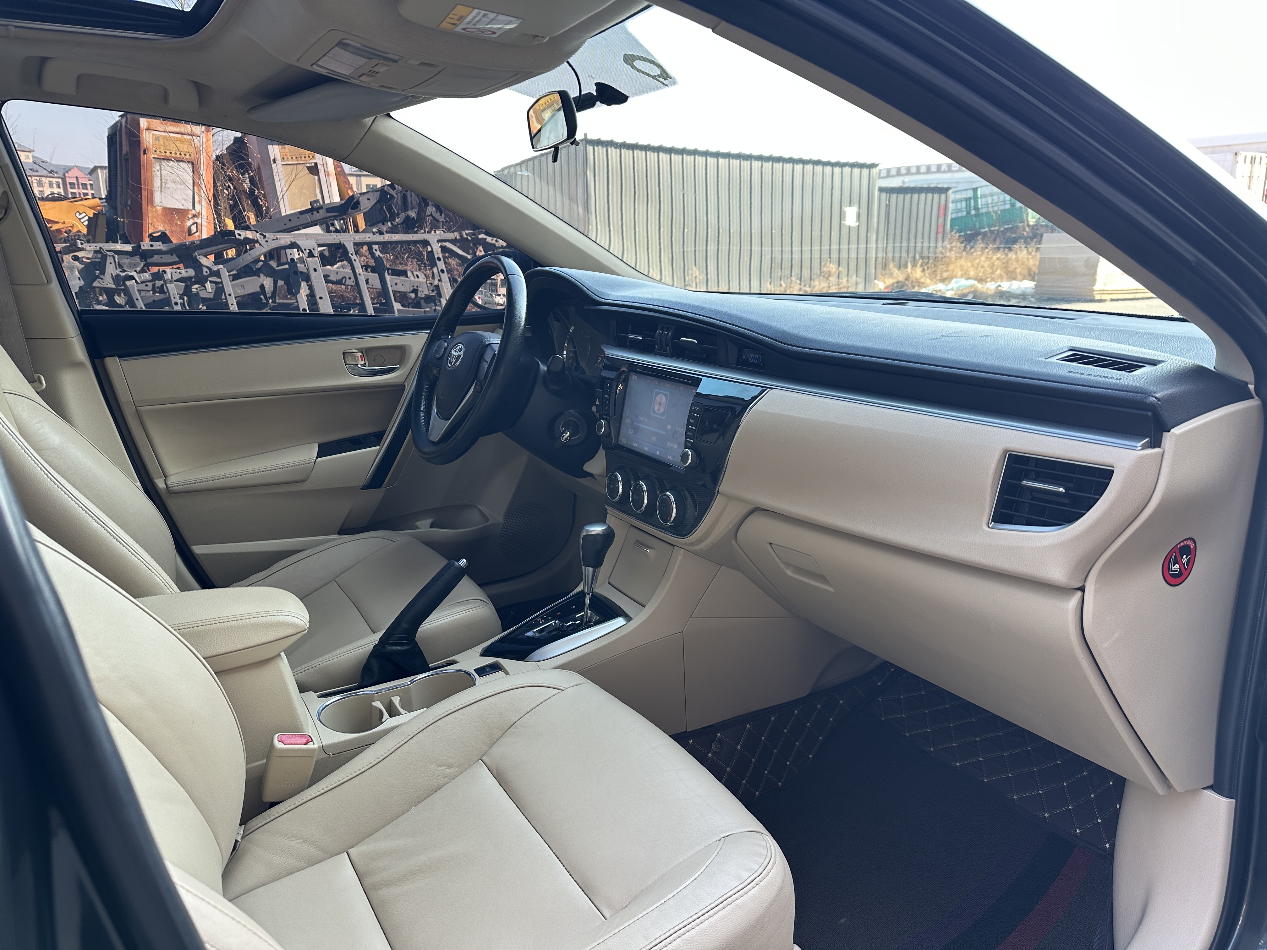 Corolla 2014 car image #8