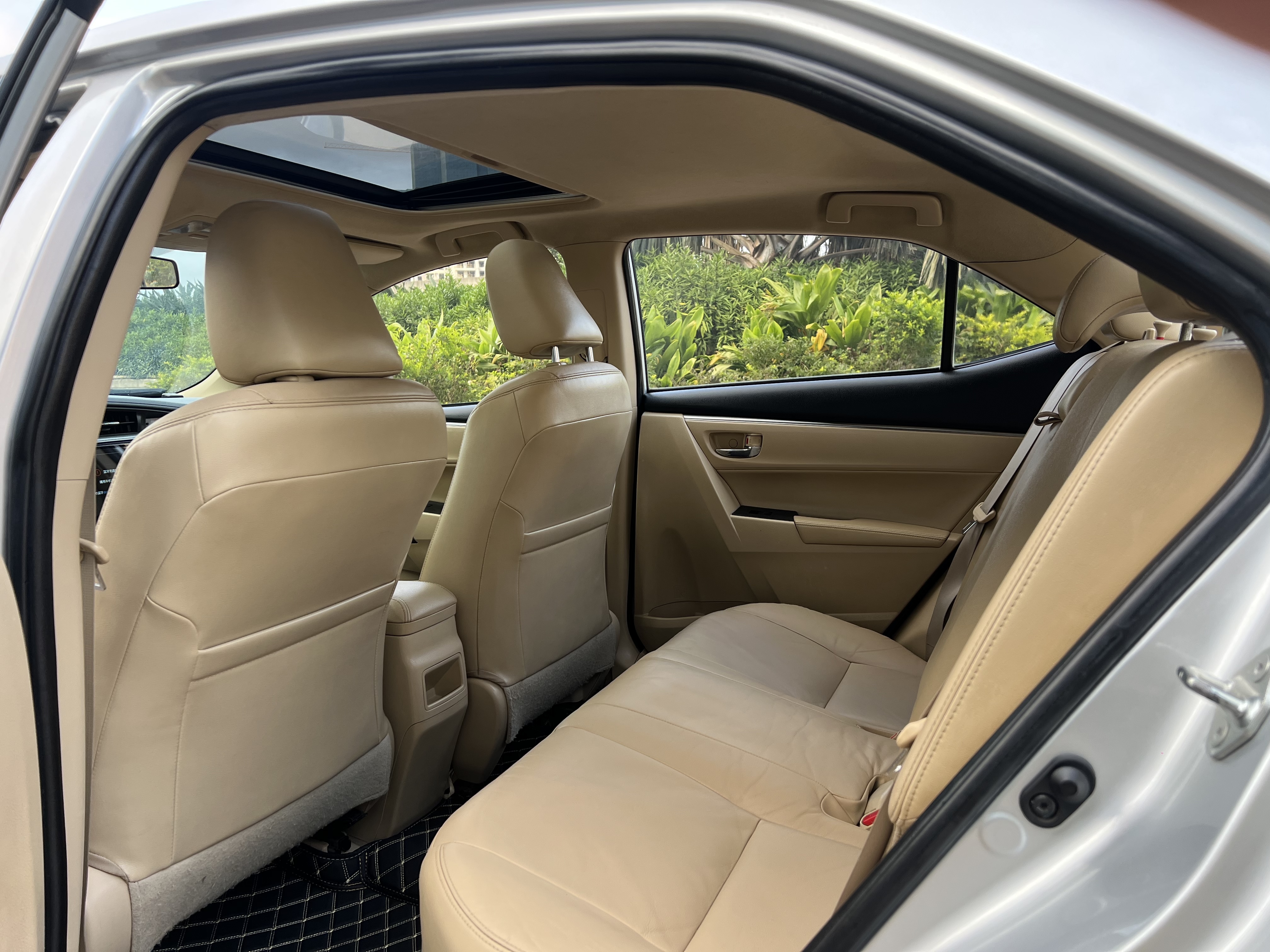 Toyota Corolla 2015 car image #8