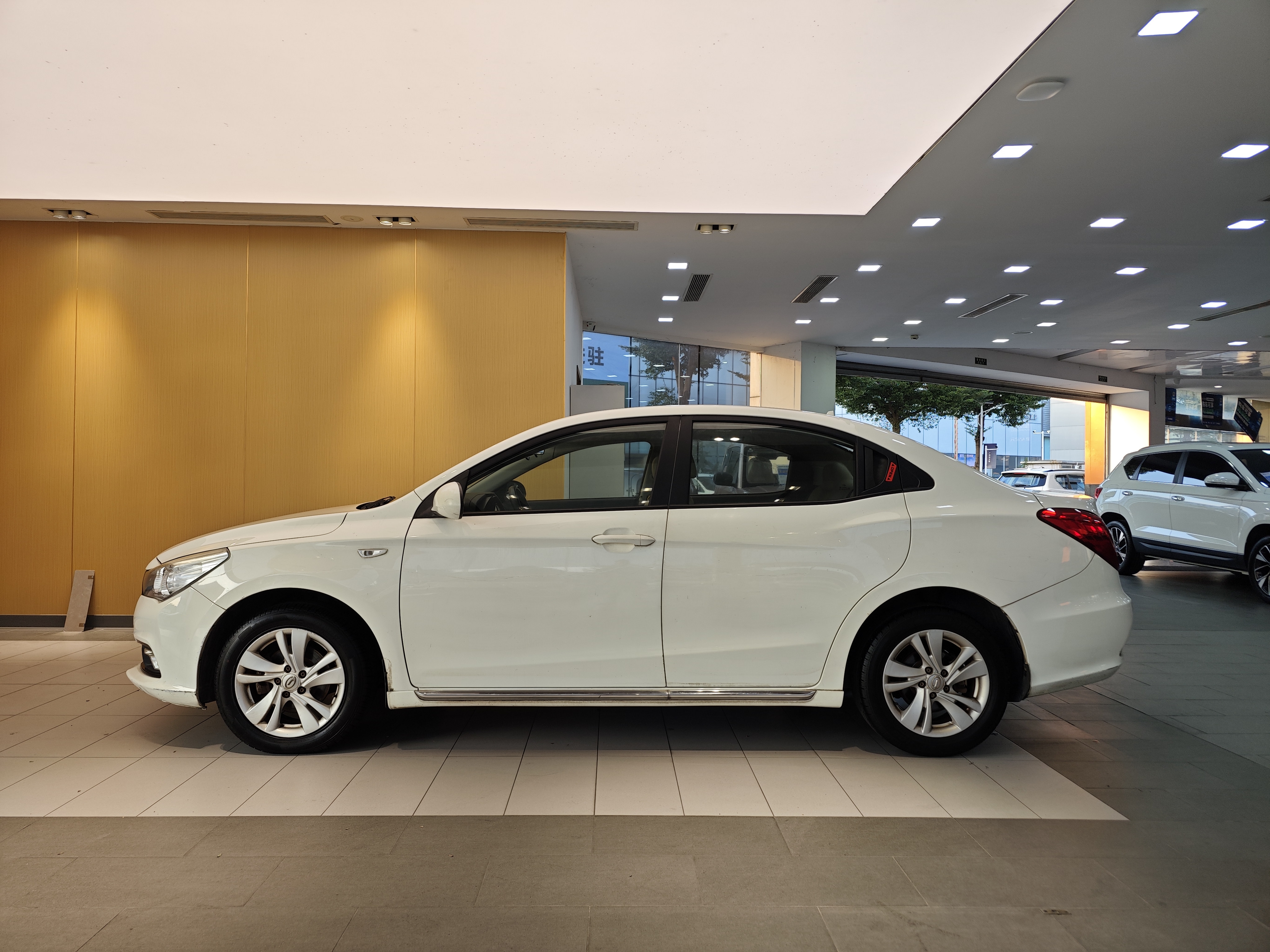 GAC Trumpchi GA3 2015 #8 GAC Trumpchi GA3 2015 car image #8